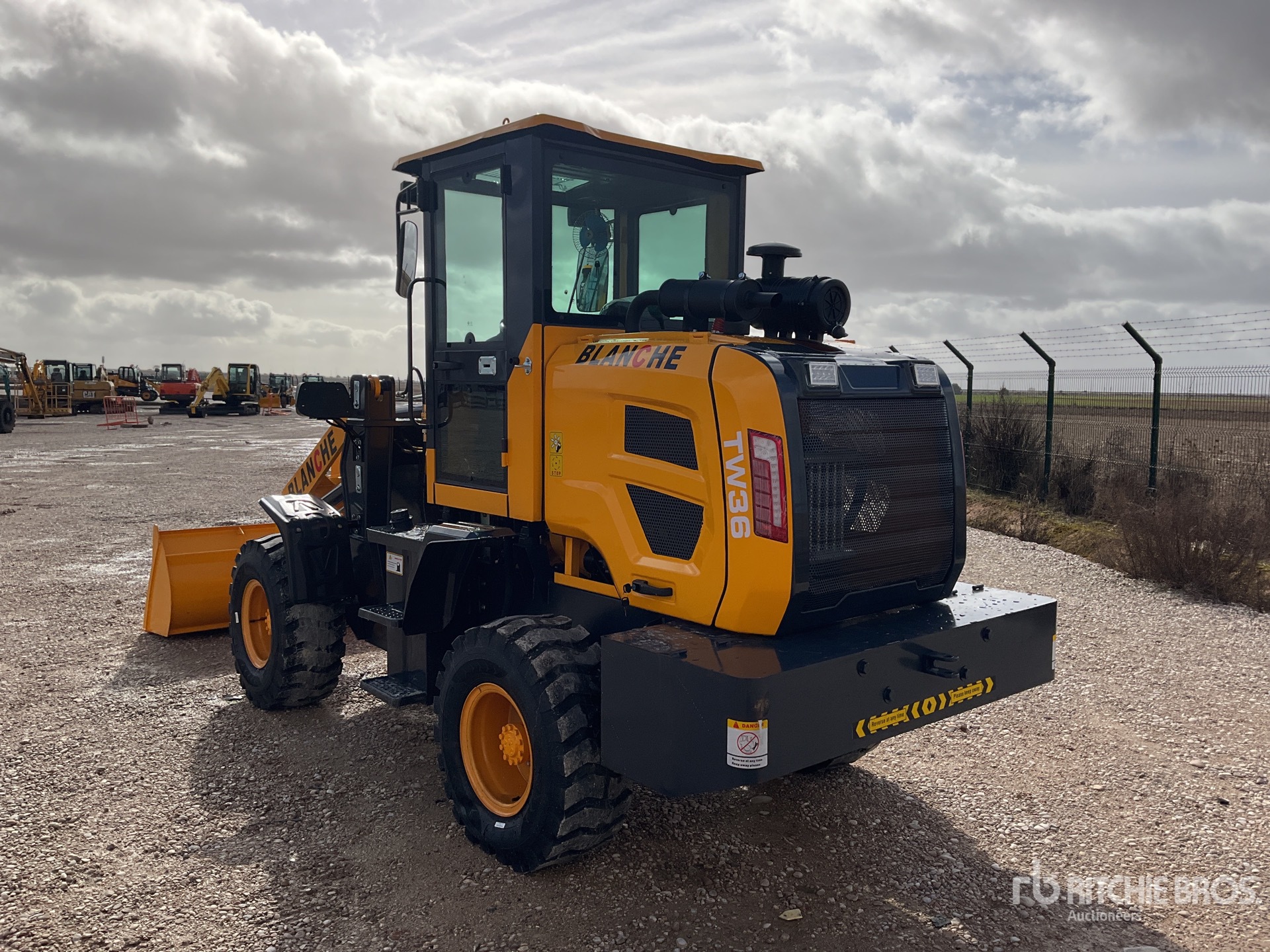 General Appearance with Picture, Left Rear Corner