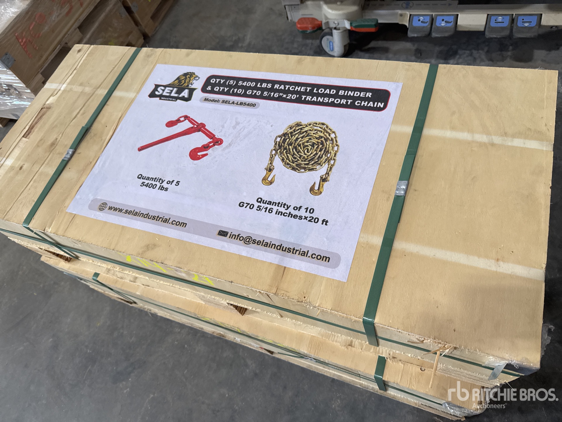 General Appearance with Picture, Left Front Corner