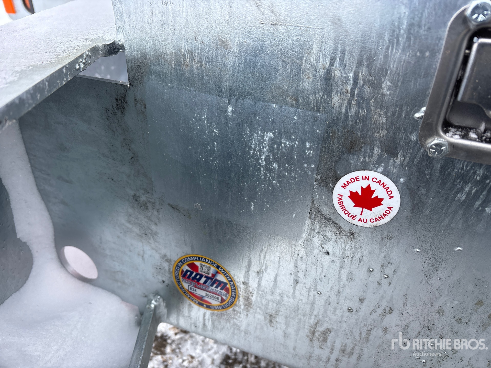 General Appearance with Numéro de série/Numéro d'identification du véhicule automobile