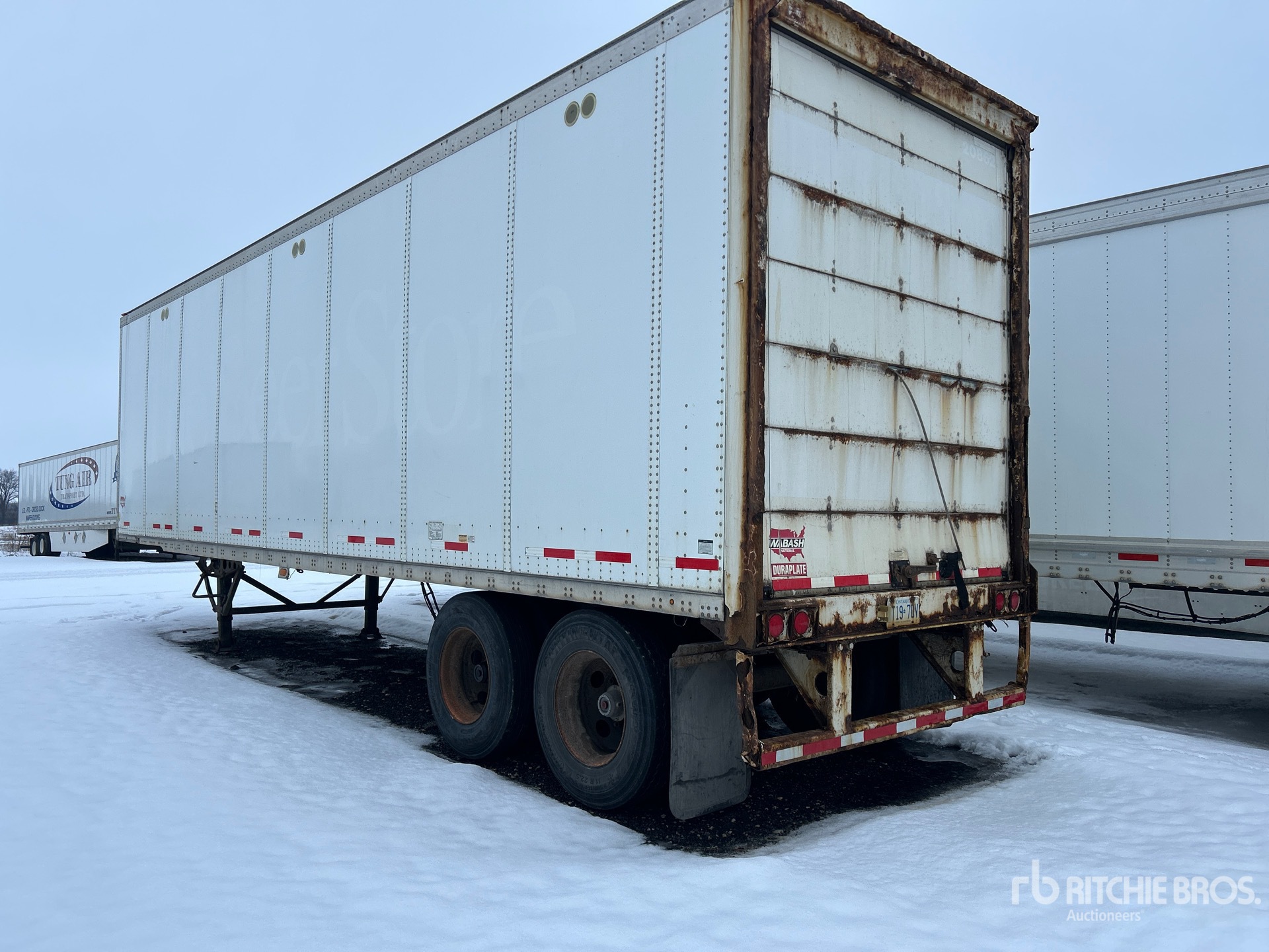 General Appearance with Foto, angolo posteriore sinistro