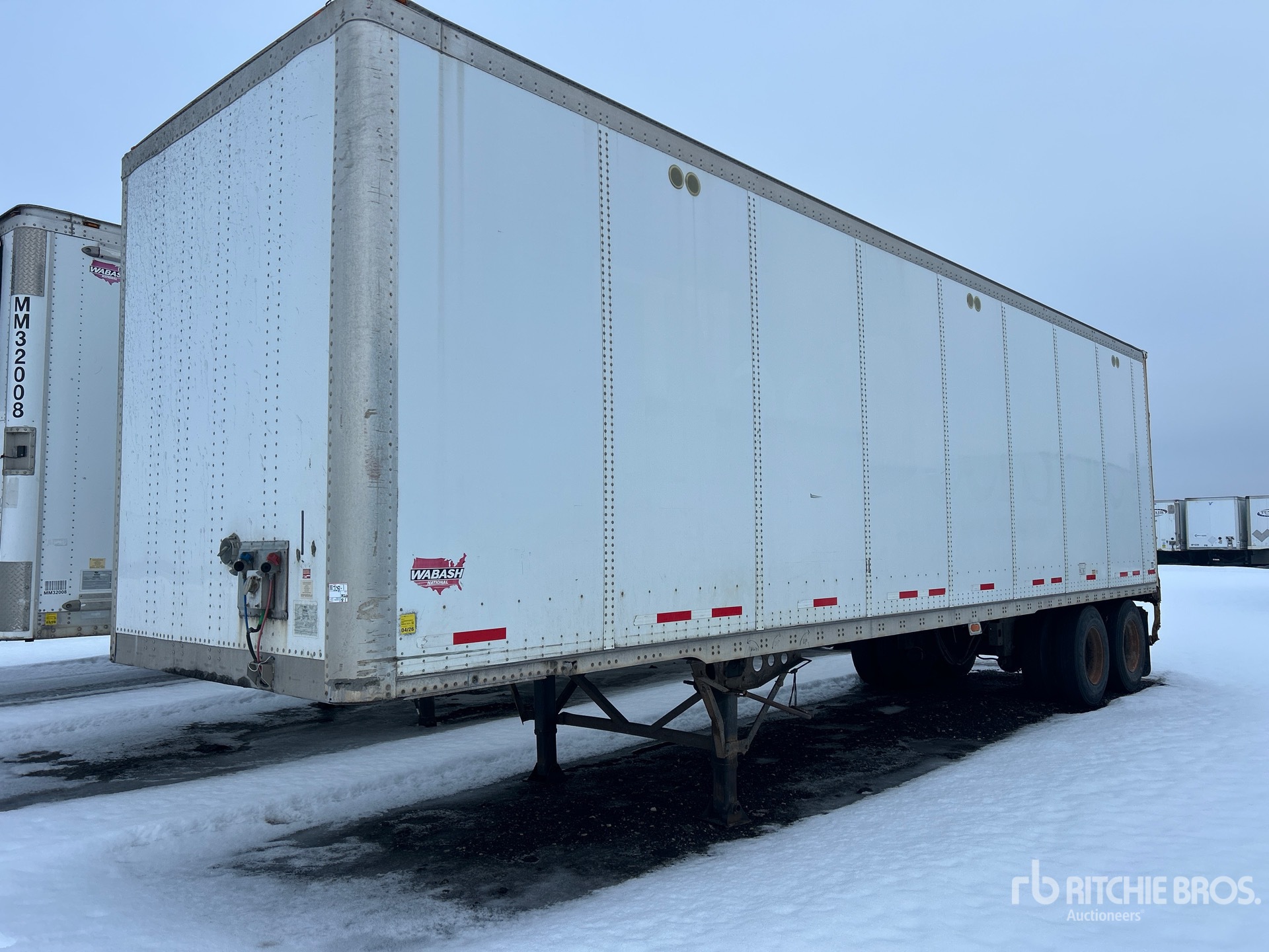 General Appearance with Foto, angolo anteriore sinistro