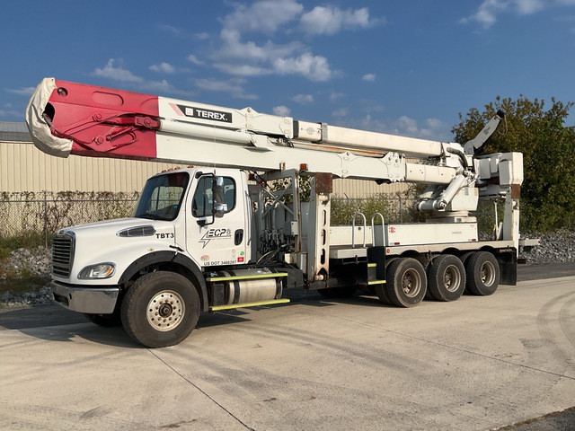 2014 Terex Hi-Ranger TM125 Bucket on 2015 Freightliner M2 112 8x6 Truck