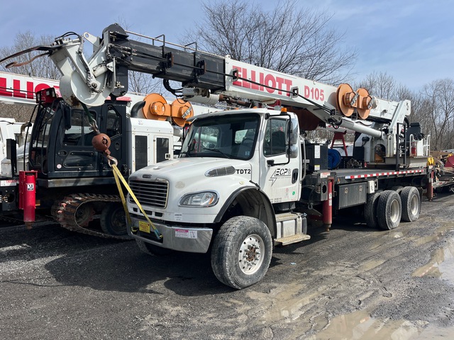 2016 Elliott D105 on 2017 Freightiner M2 106 6x6 Crew Cab Digger Derrick Truck