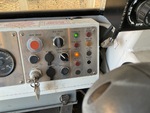 Control Station with Luces de advertencia del motor