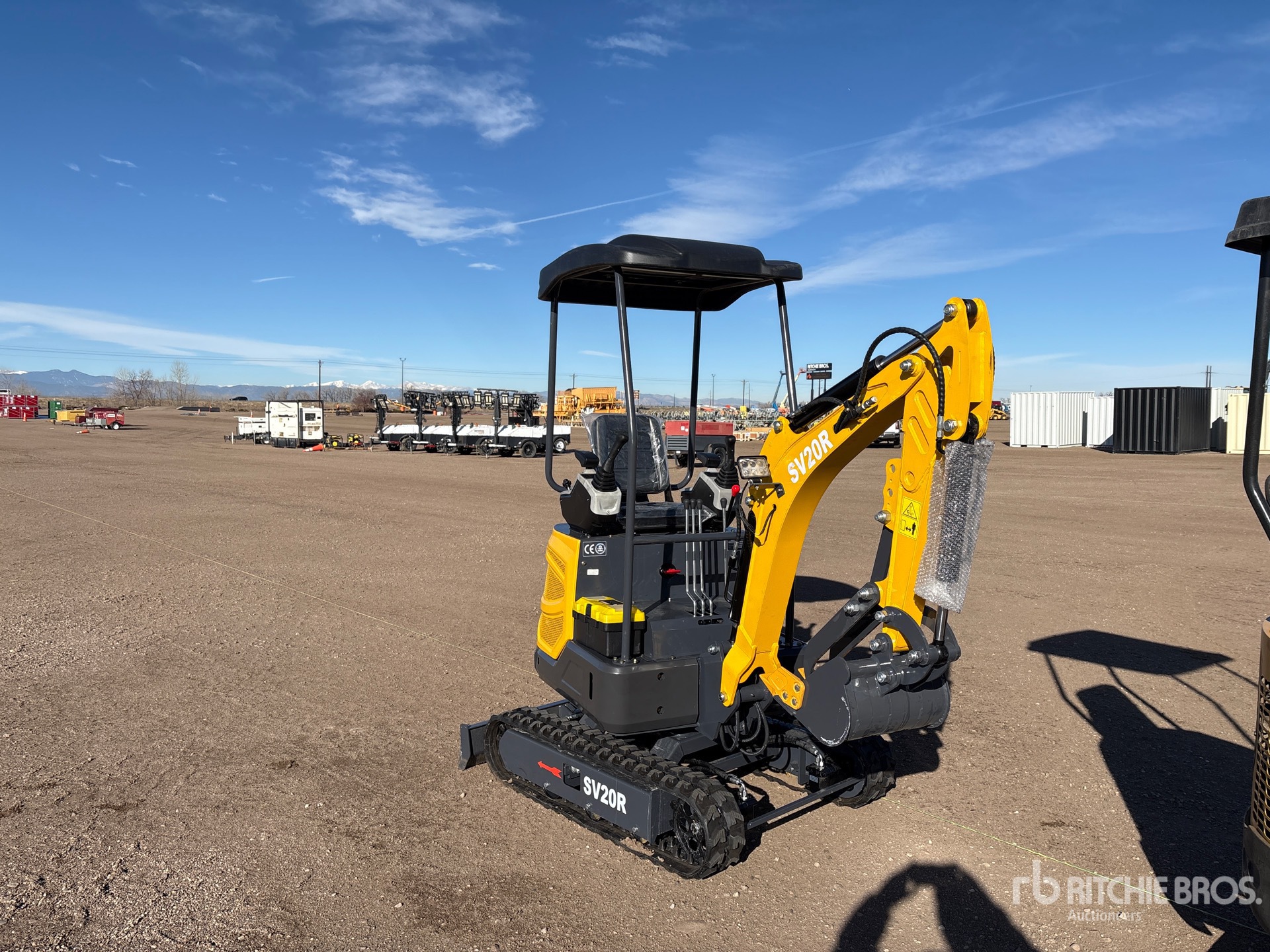 General Appearance with Picture, Right Front Corner