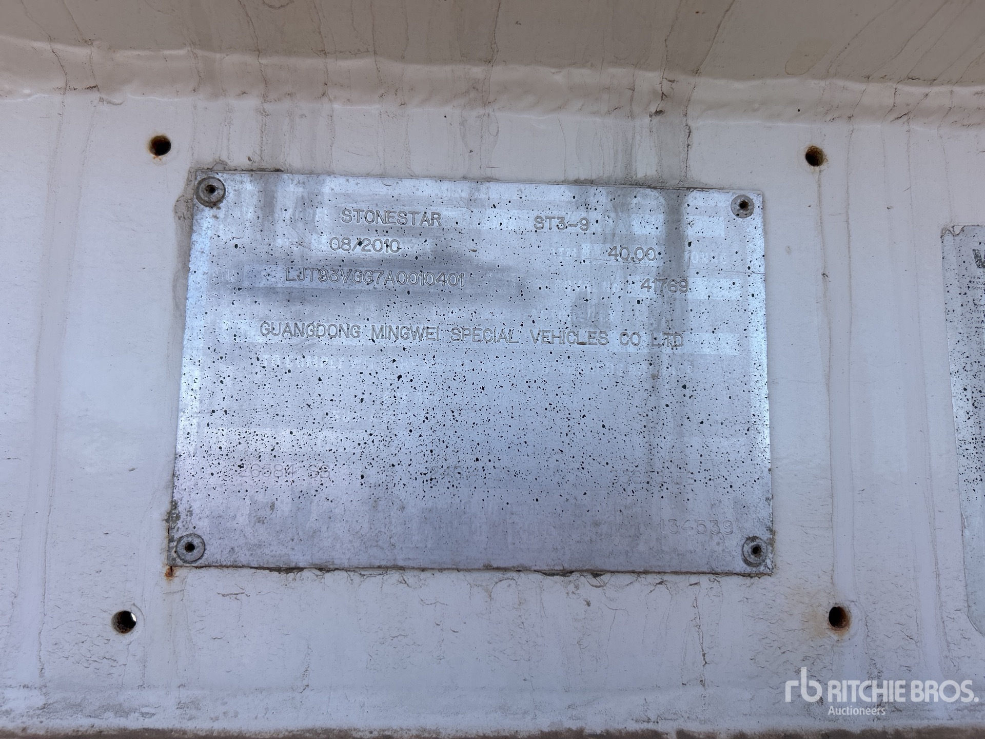 General Appearance with Seriennummer / FIN