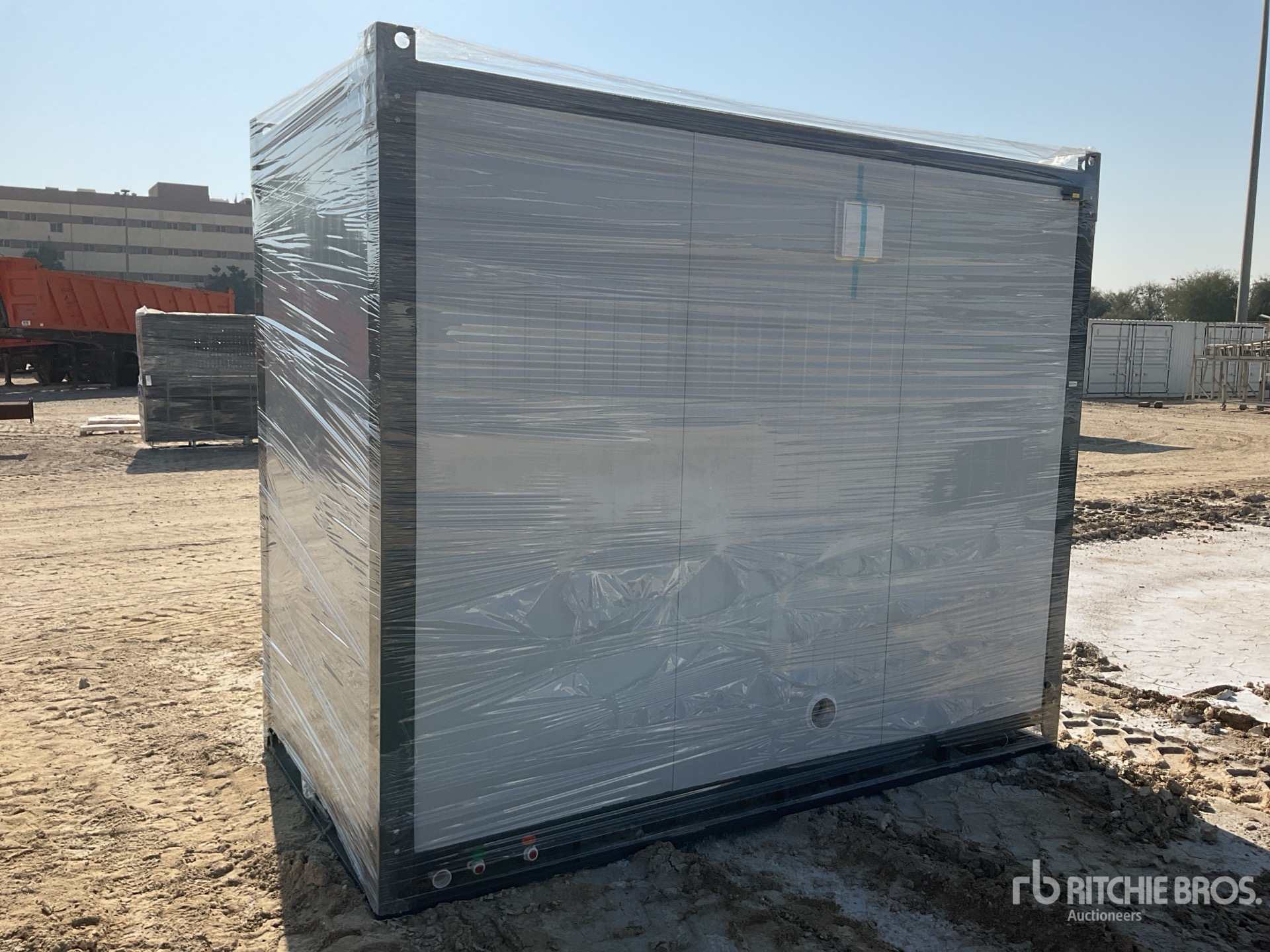 Aspect général with Image, coin arrière gauche