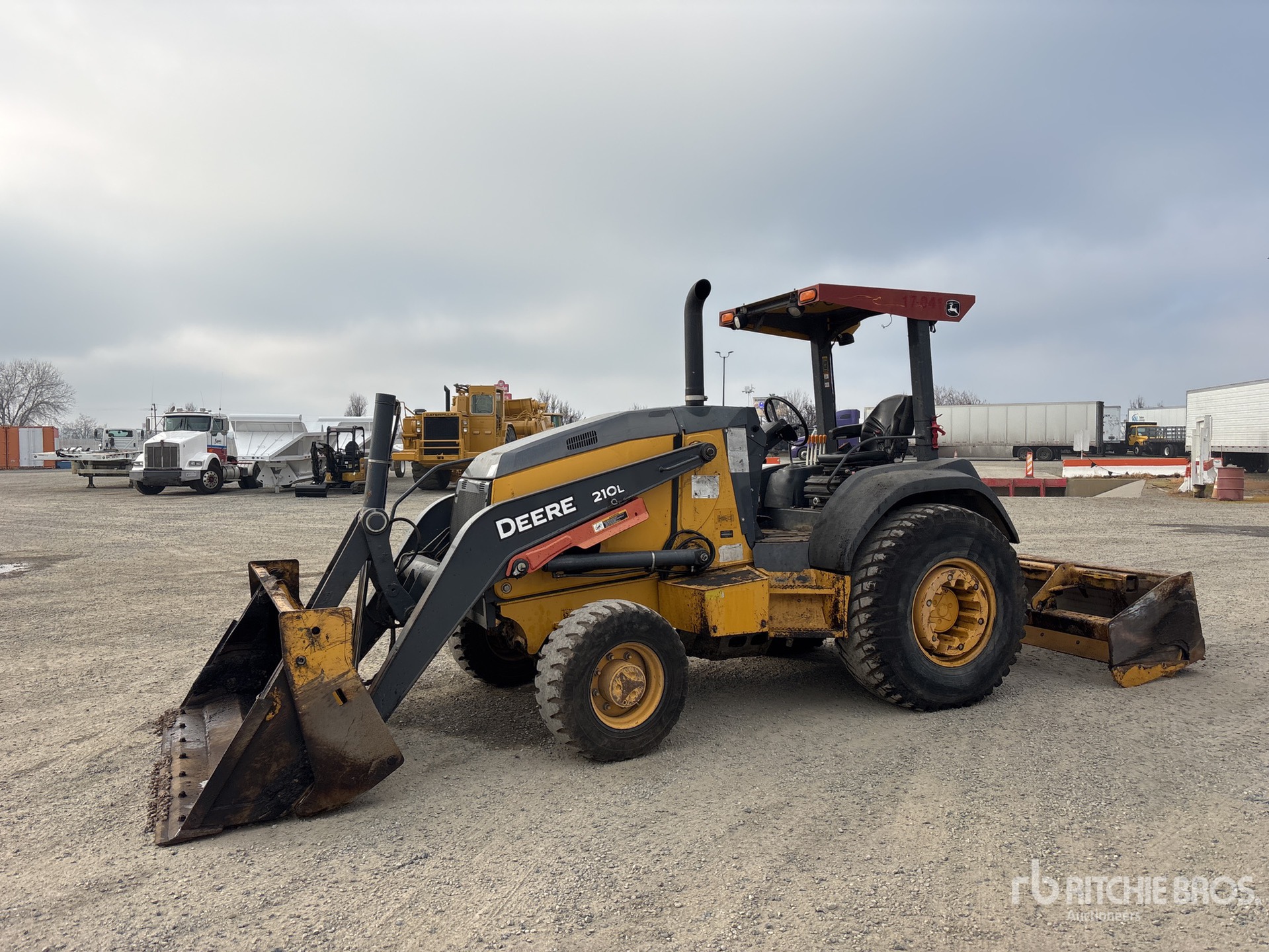 General Appearance with Bild, Ecke vorne links