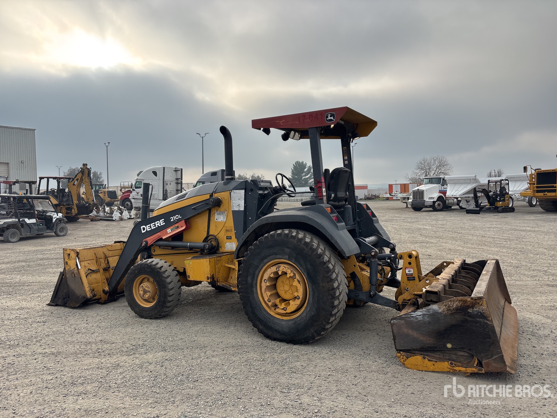 General Appearance with Bild, Ecke hinten links