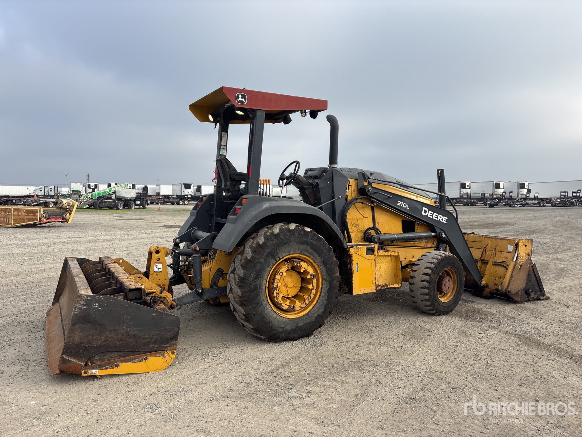 General Appearance with Bild, Ecke hinten rechts