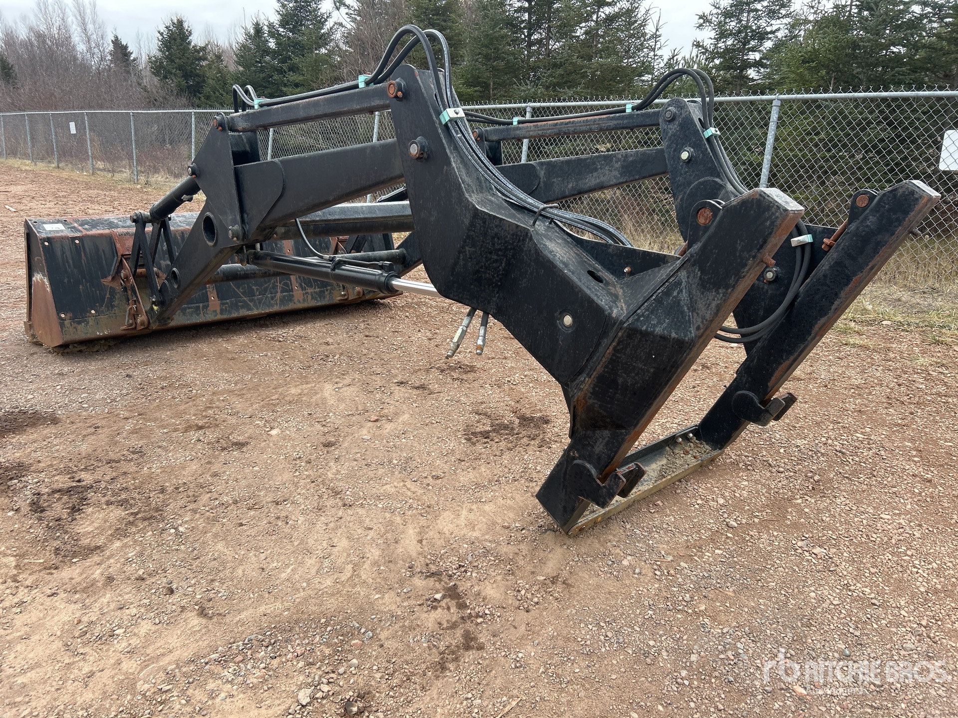 General Appearance with Bild, Ecke hinten links