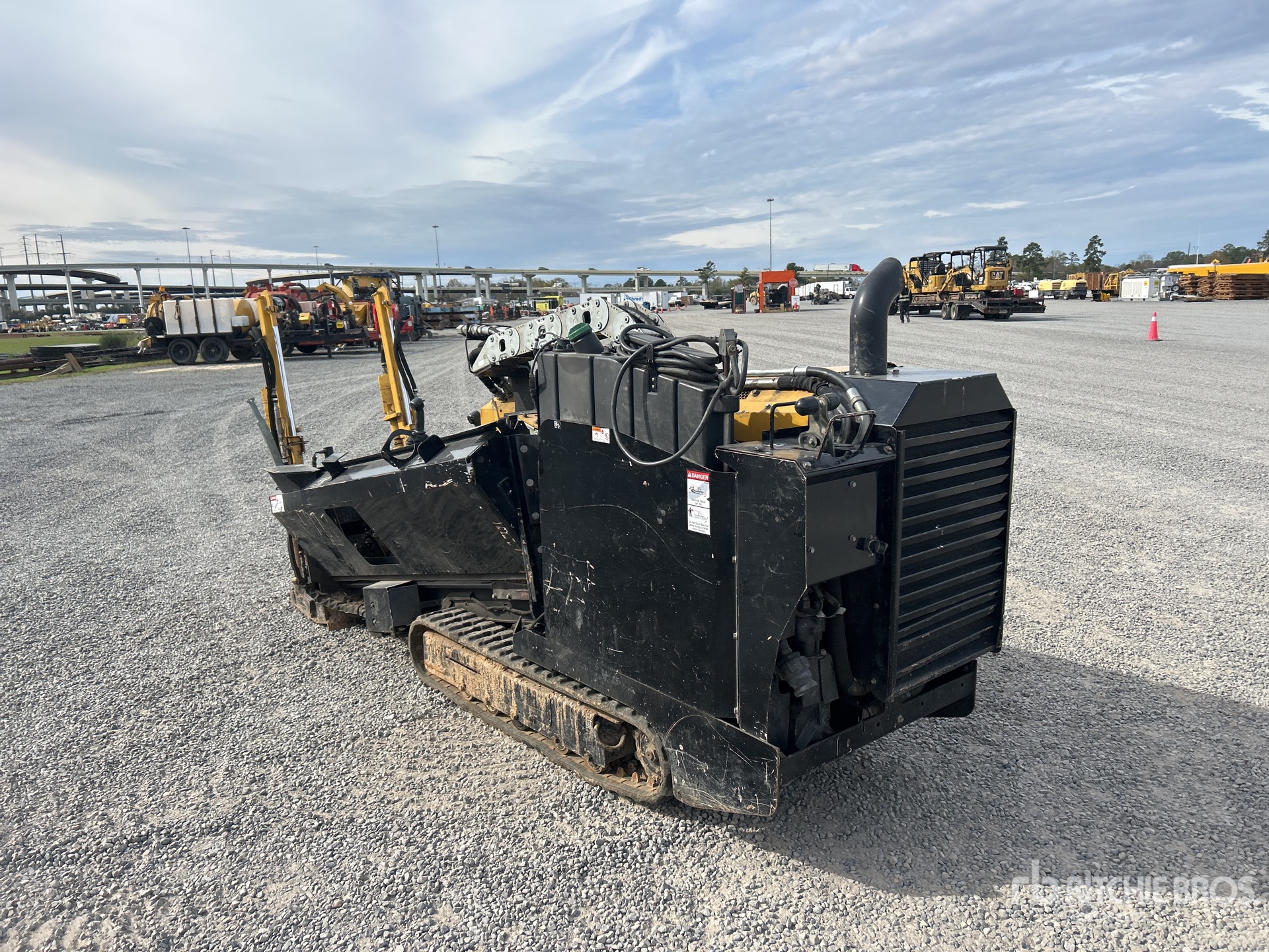 General Appearance with Imagen: esquina trasera izquierda