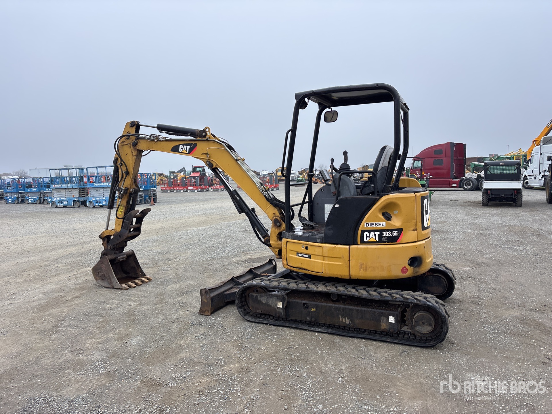 General Appearance with Picture, Left Rear Corner