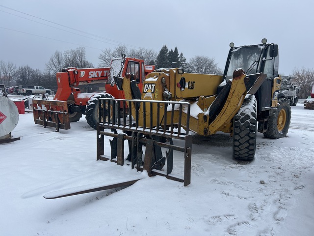 Cat TH460B Telehandler (Inoperable) Cat TH460B Telehandler (Inoperable)