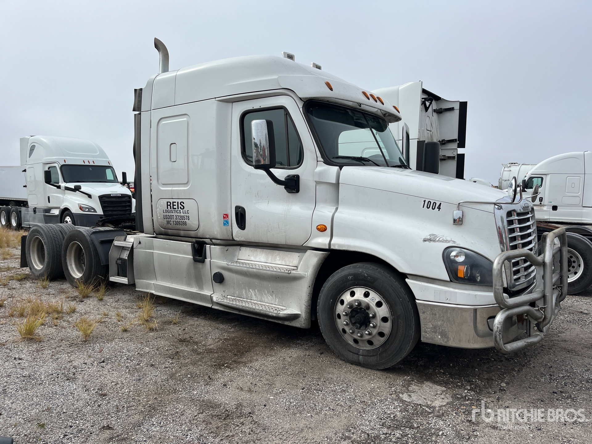 Aspect général with Image, coin avant droit