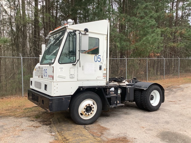 2010 Ottawa 4x2 Spotter Truck