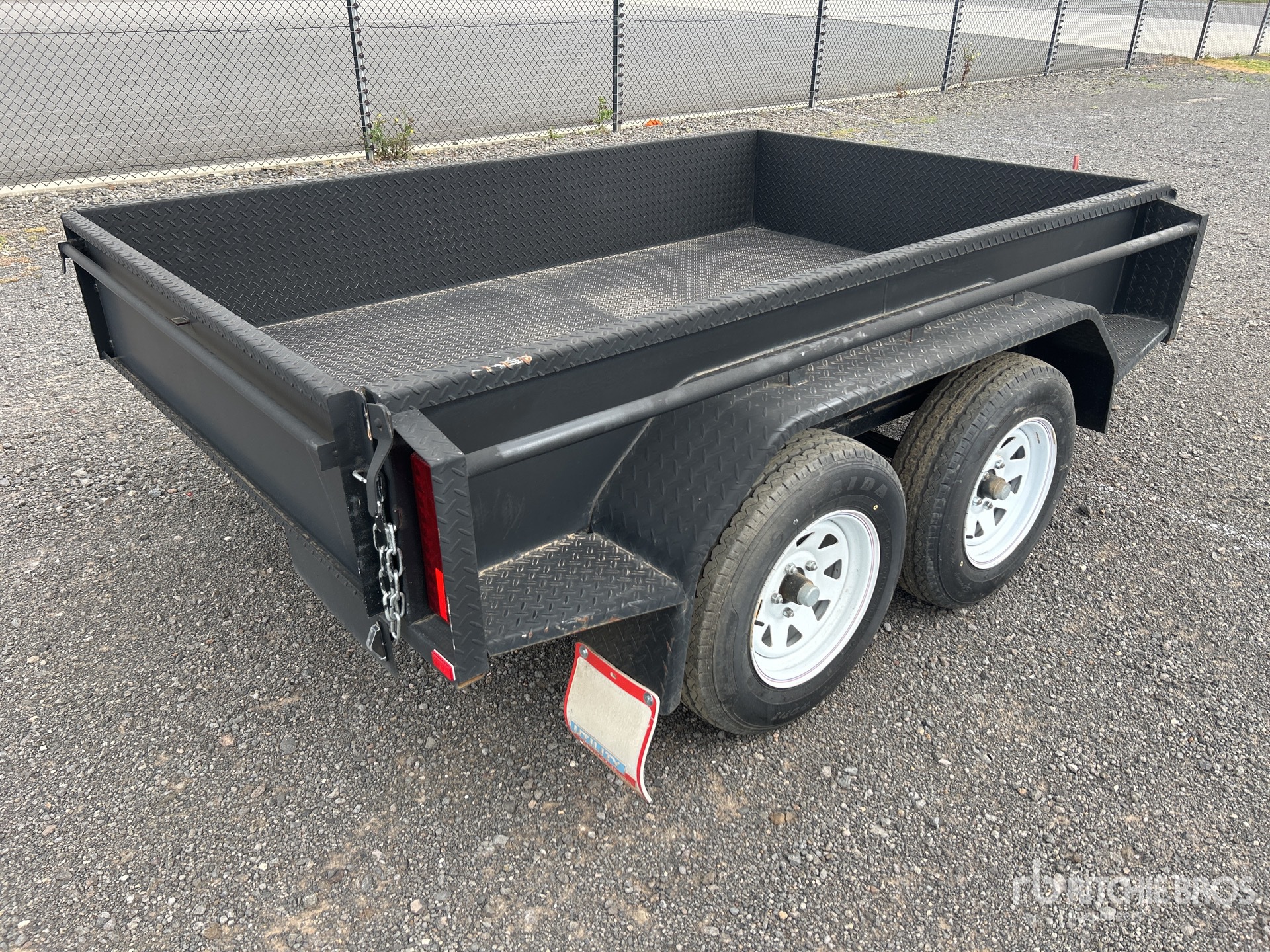 General Appearance with Picture, Left Rear Corner