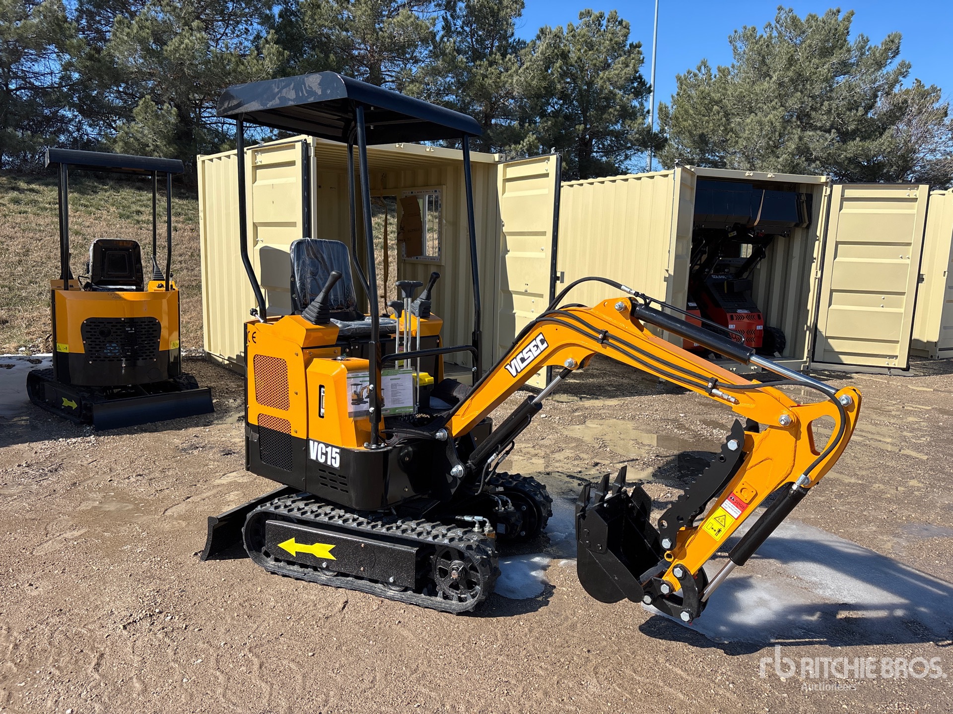 General Appearance with Picture, Right Front Corner