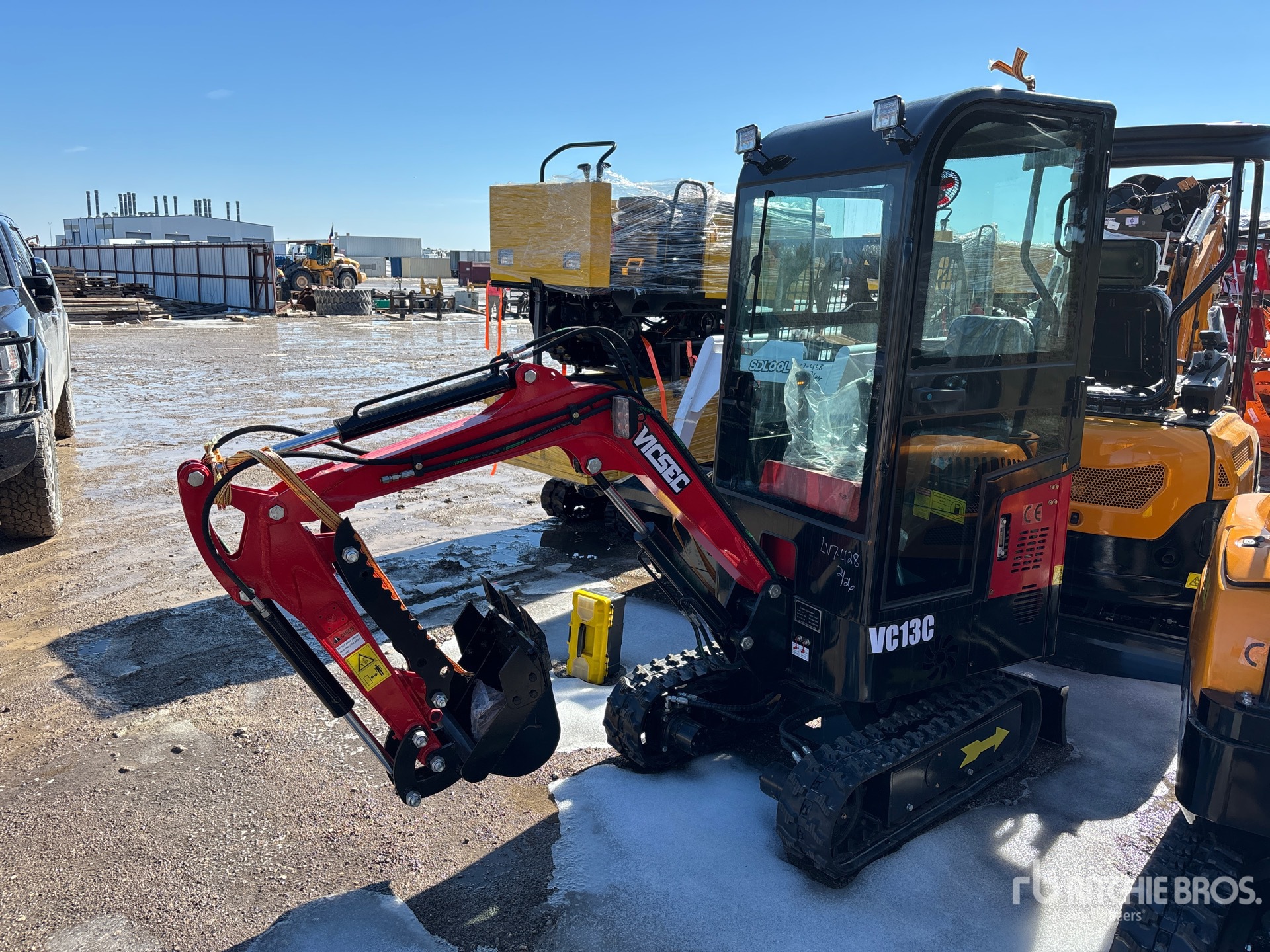 General Appearance with Picture, Left Front Corner