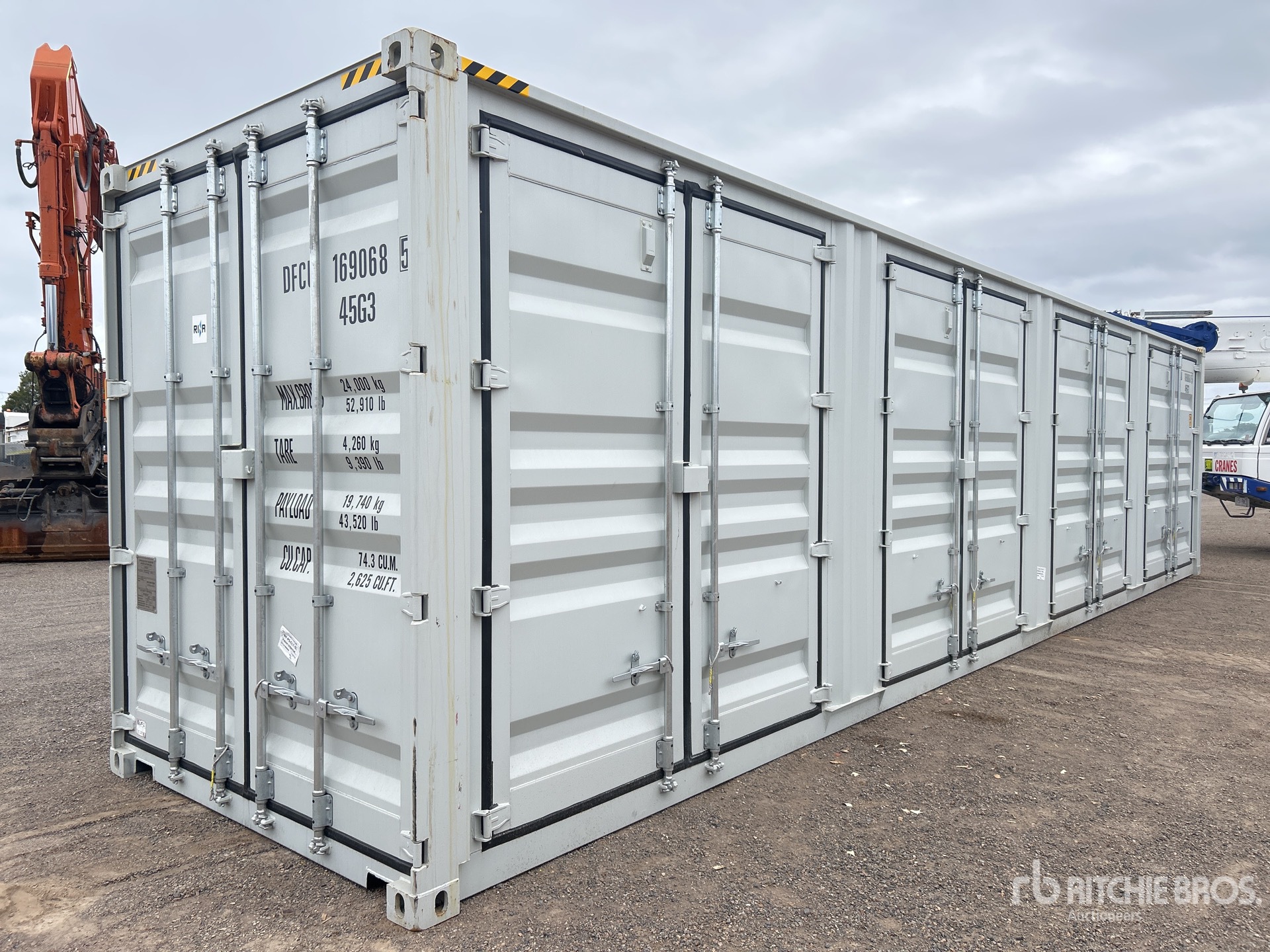 General Appearance with Picture, Left Front Corner