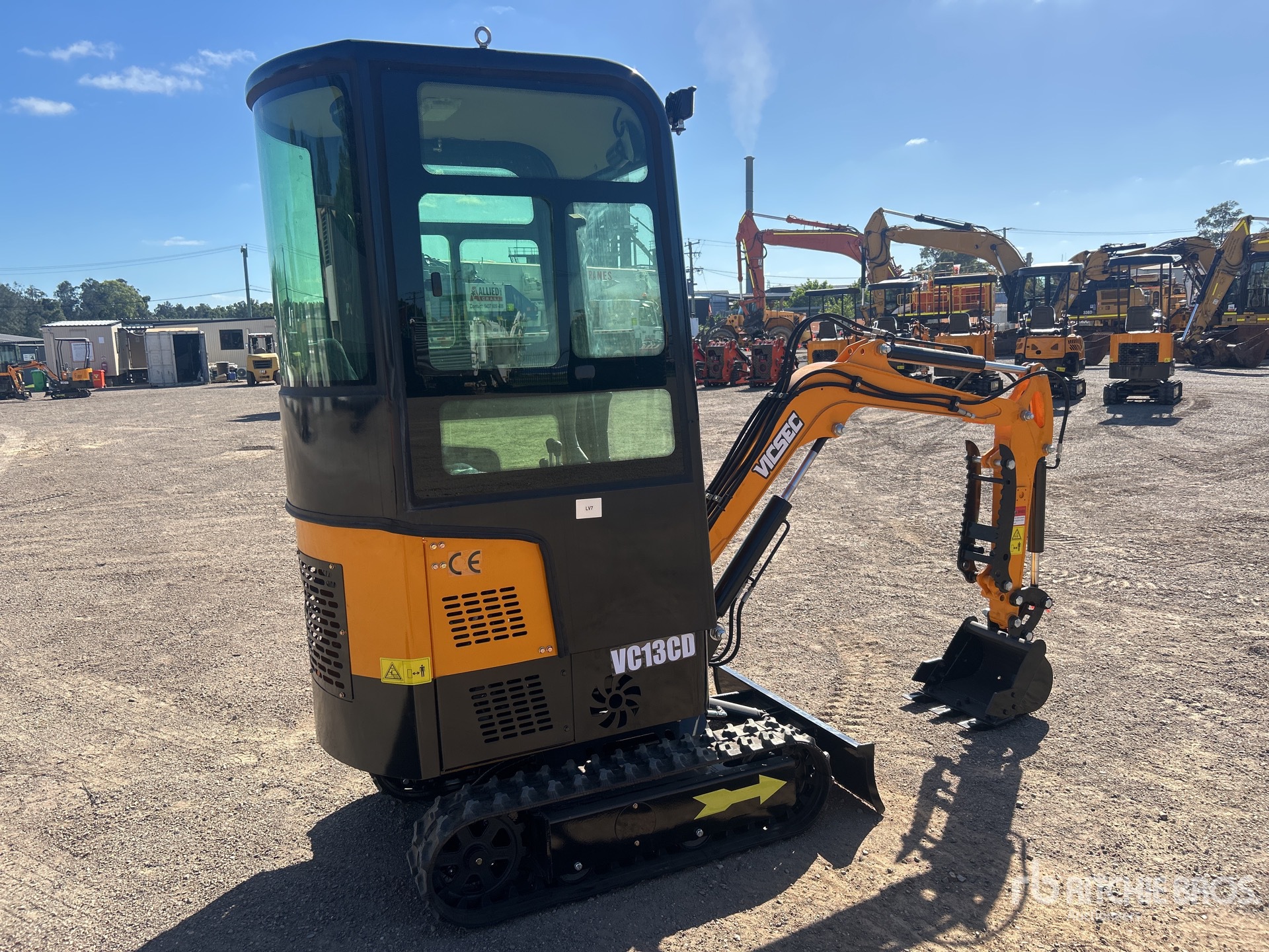 General Appearance with Bild, Ecke hinten rechts