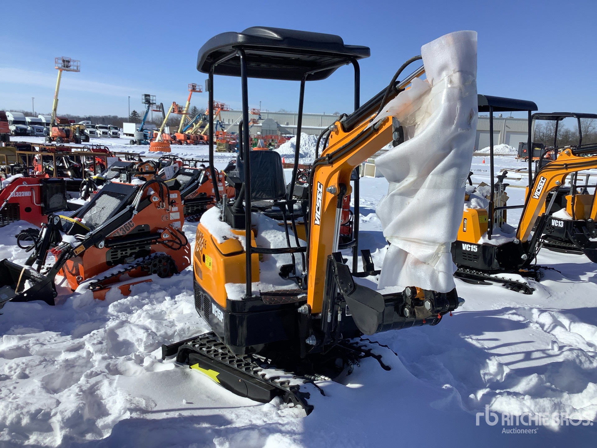 General Appearance with Picture, Right Front Corner