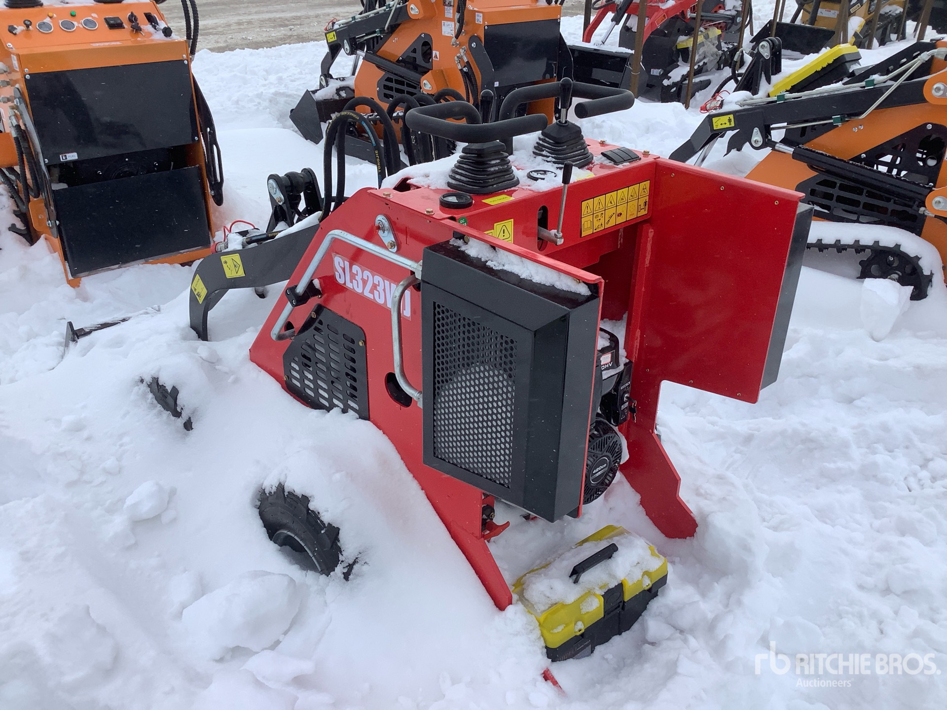 General Appearance with Bild, Ecke hinten links