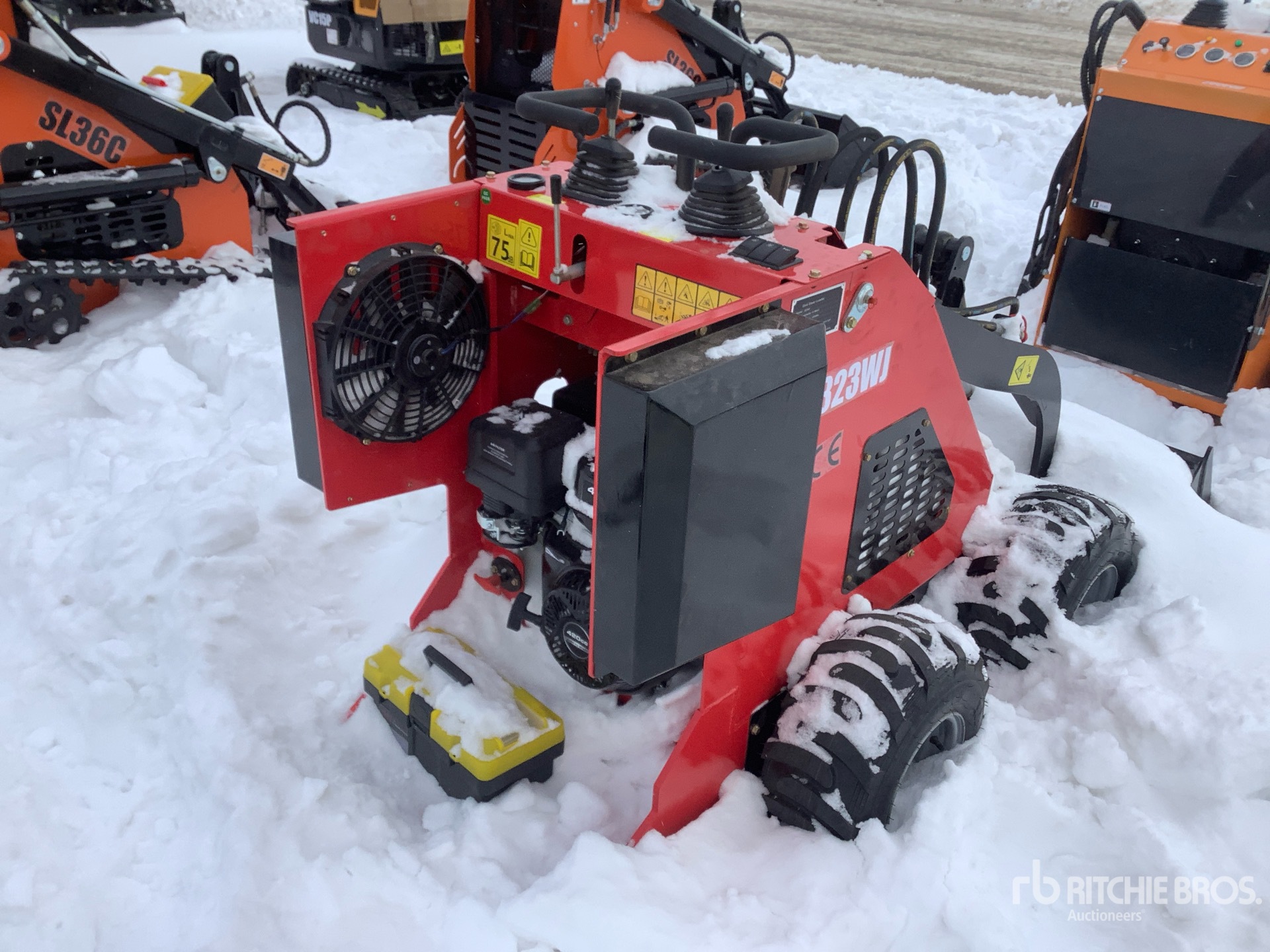 General Appearance with Bild, Ecke hinten rechts