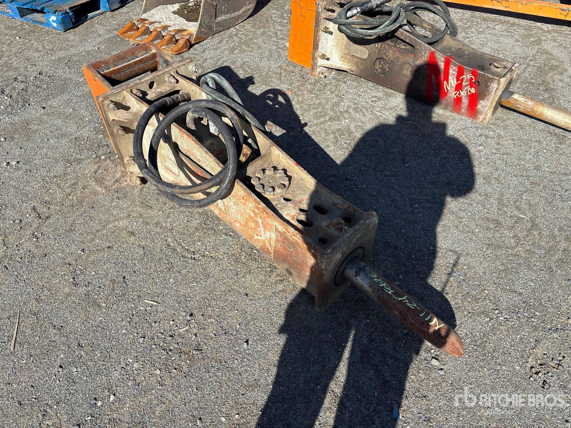 General Appearance with Image, coin avant droit