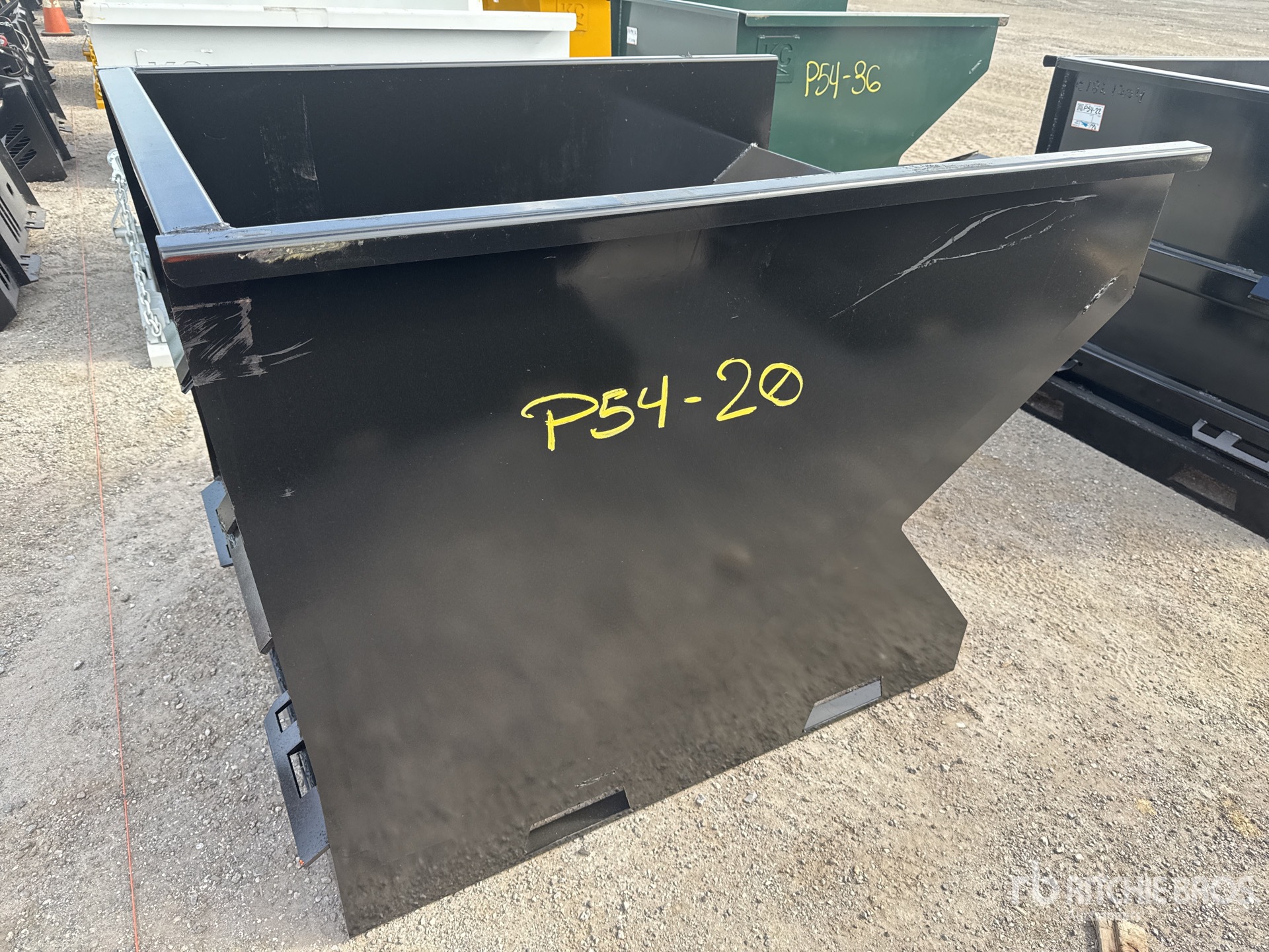 General Appearance with Foto, angolo anteriore sinistro