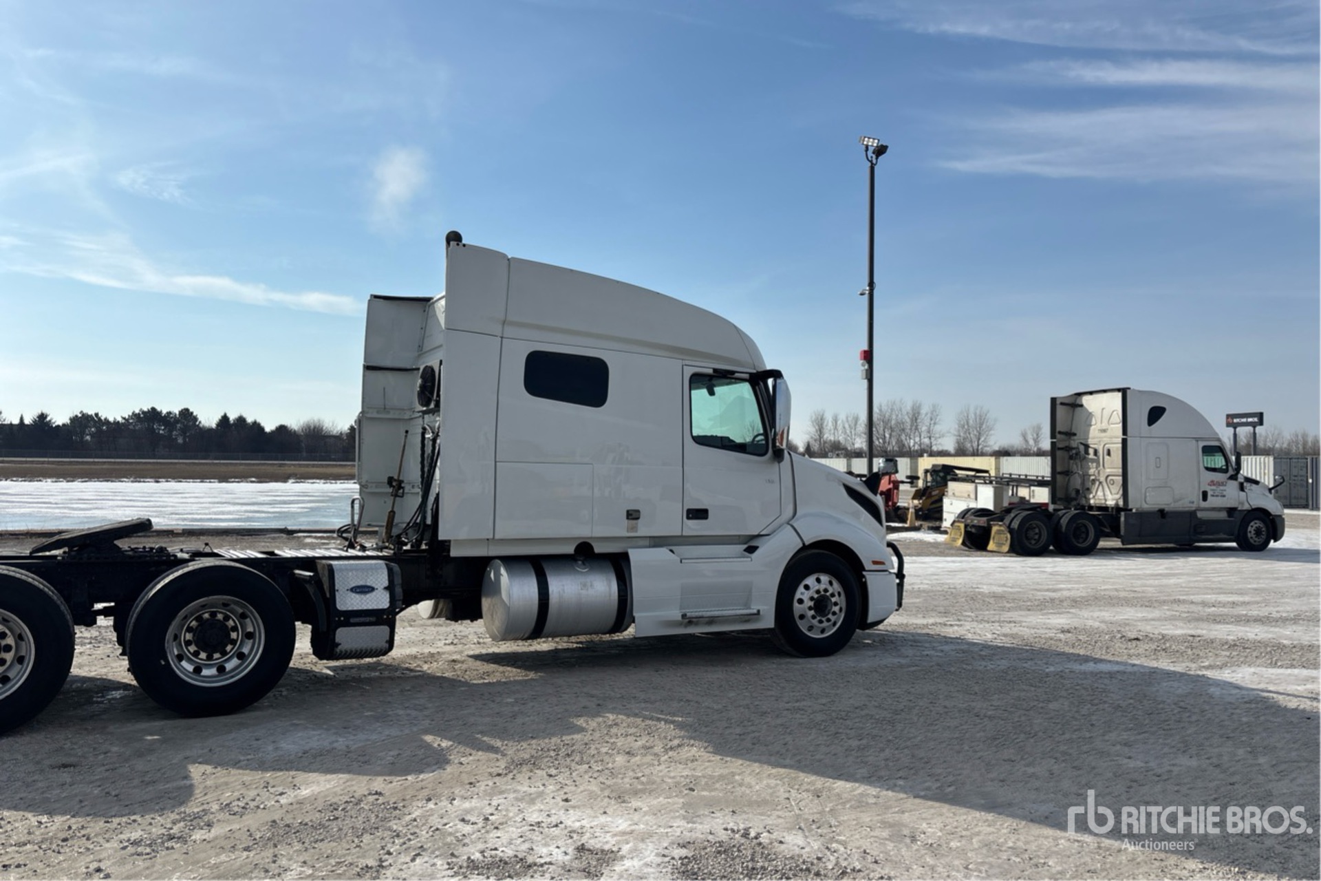 General Appearance with Imagen: esquina trasera derecha