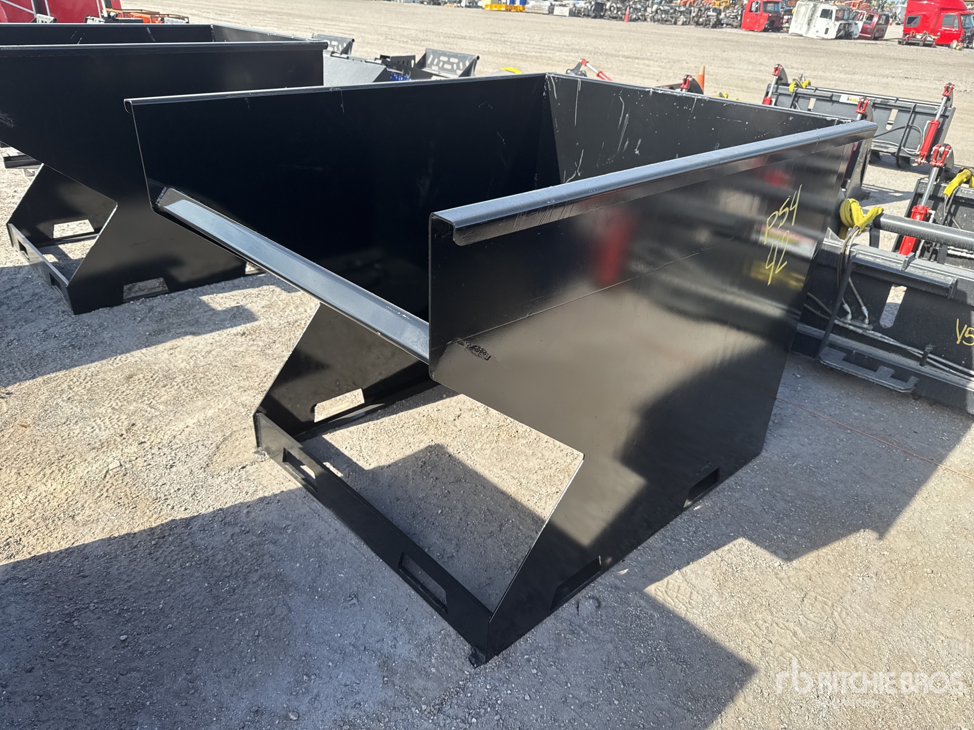 General Appearance with Foto, angolo anteriore sinistro