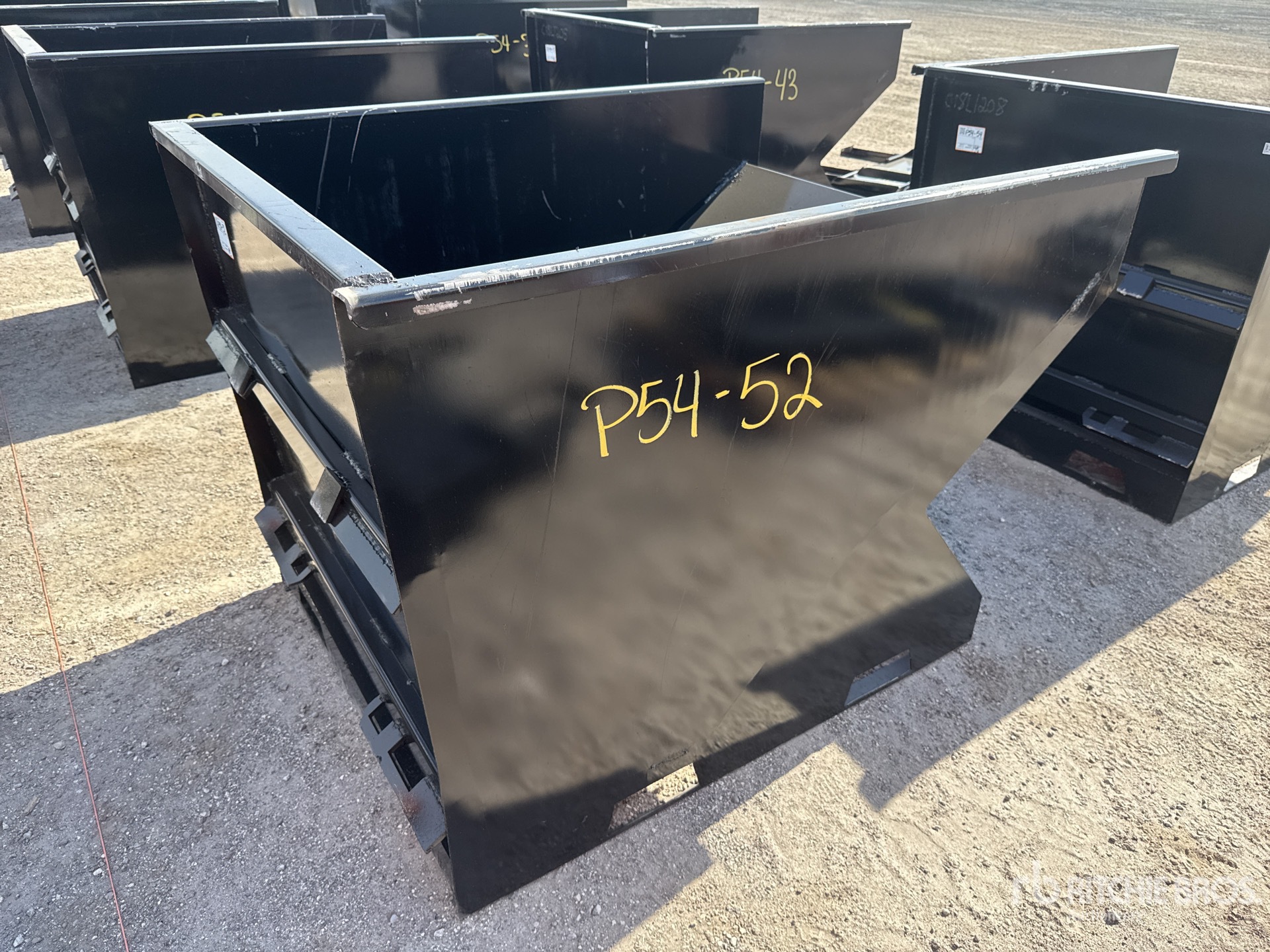 General Appearance with Foto, angolo anteriore sinistro