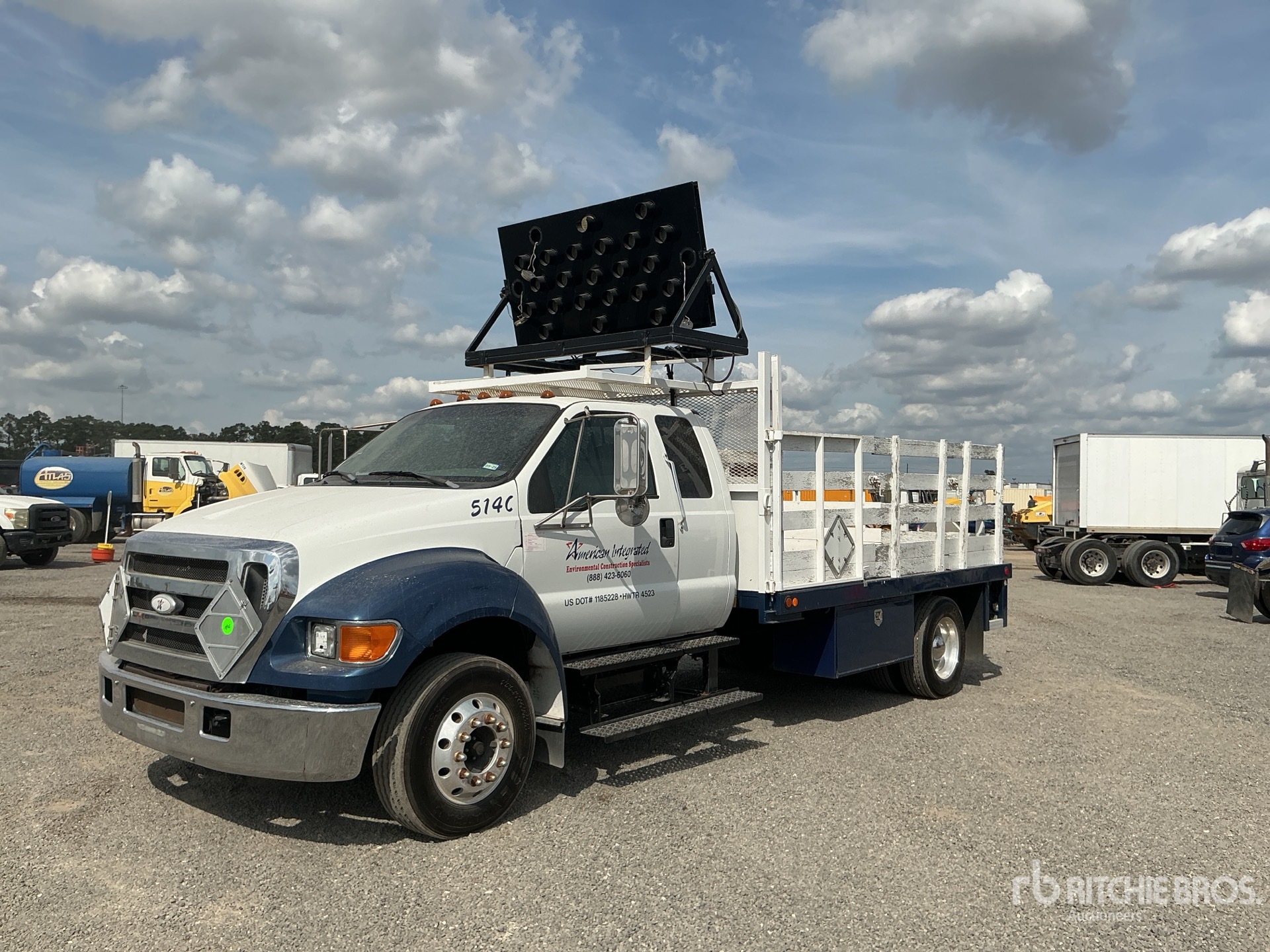 General Appearance with Imagen: esquina delantera izquierda