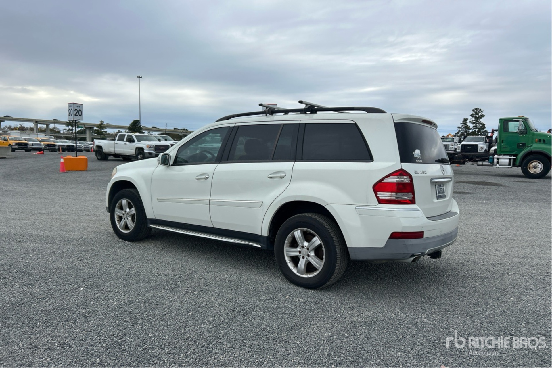 General Appearance with Zdjęcie, lewy dolny róg