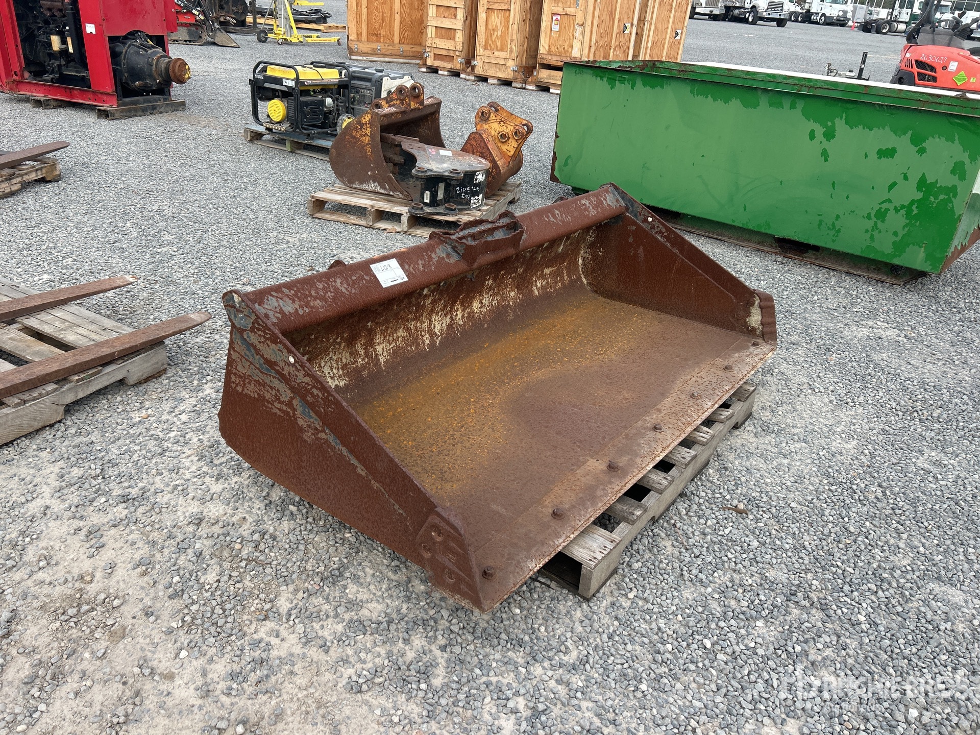 Aspect général with Image, coin avant droit