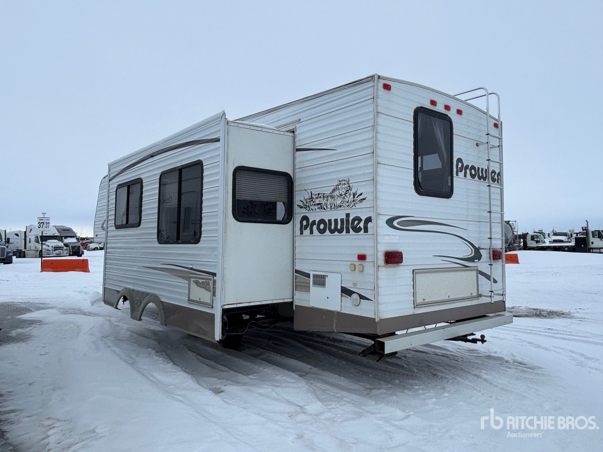 Aspect général with Image, coin arrière gauche