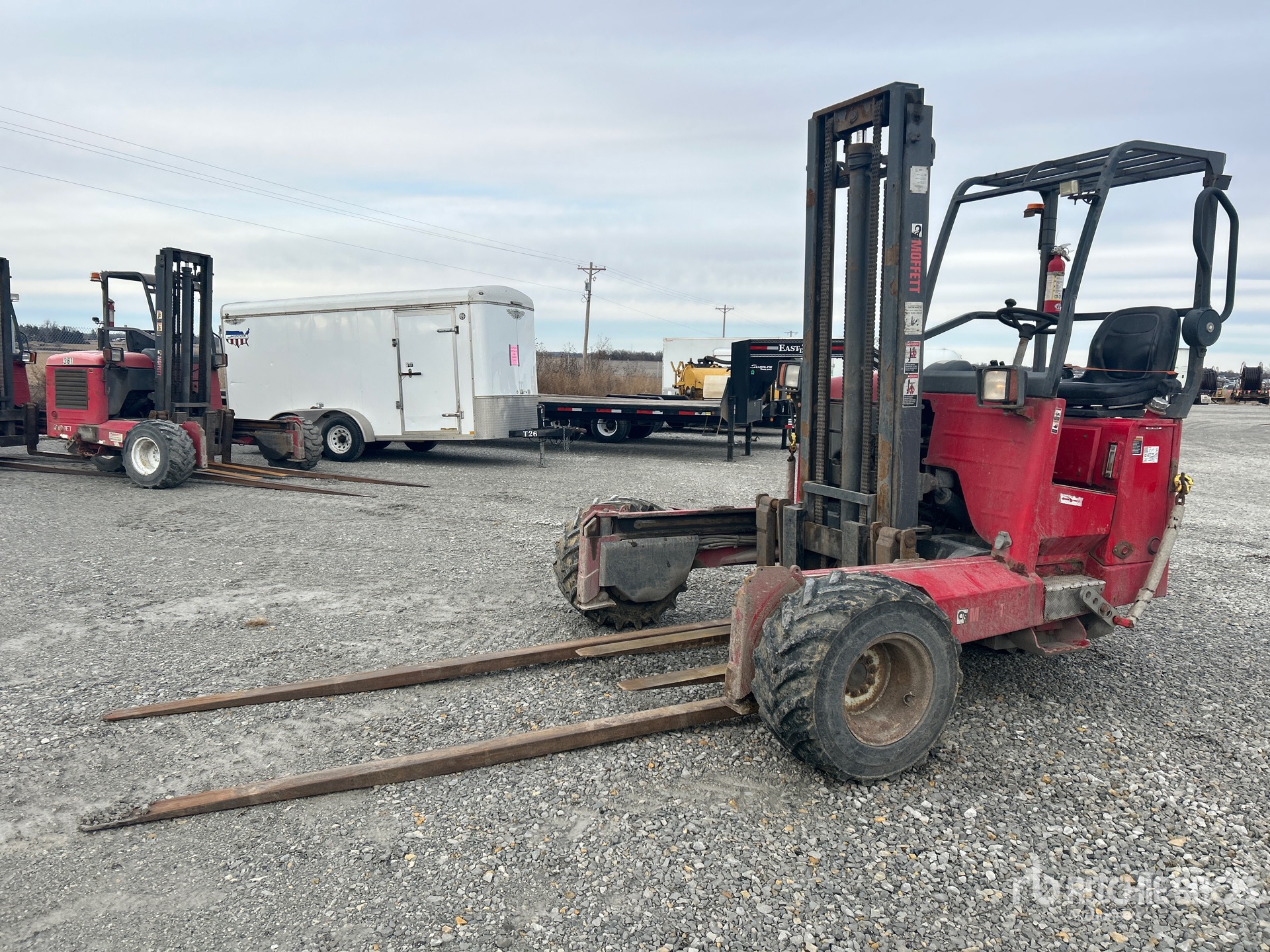 General Appearance with Featured Photo