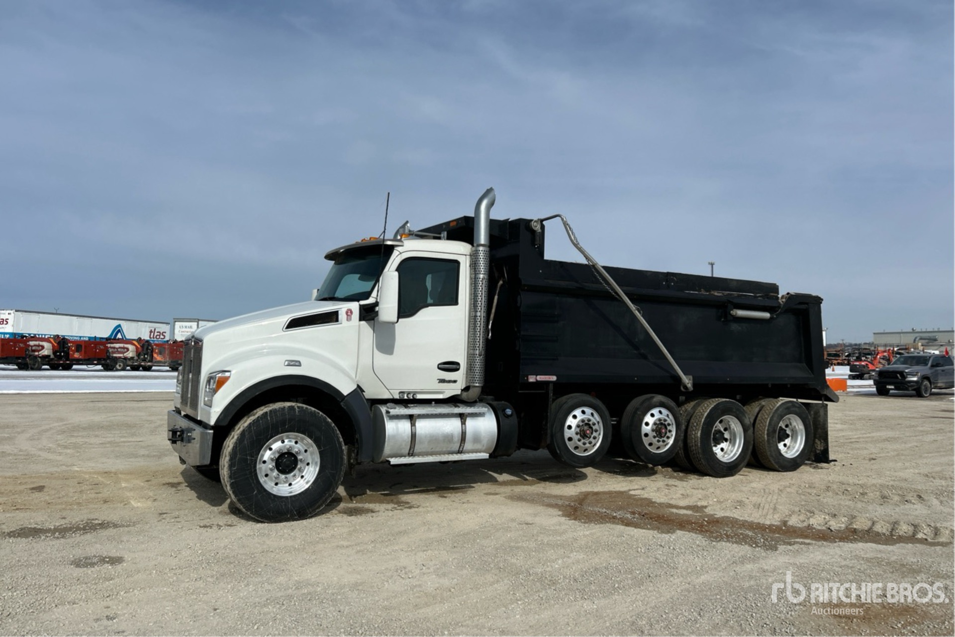 General Appearance with Picture, Left Front Corner