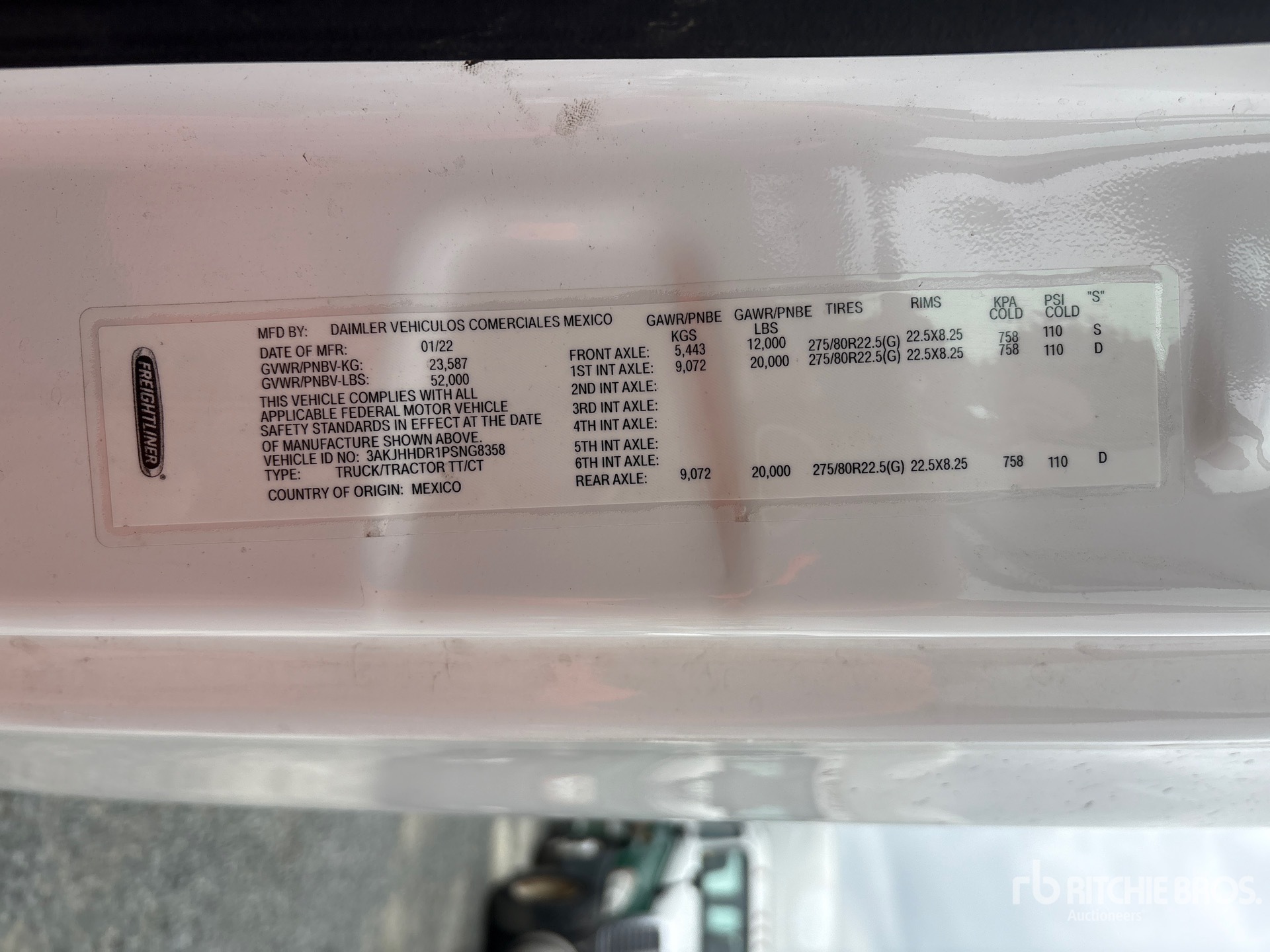 2023 Freightliner CASCADIA 126