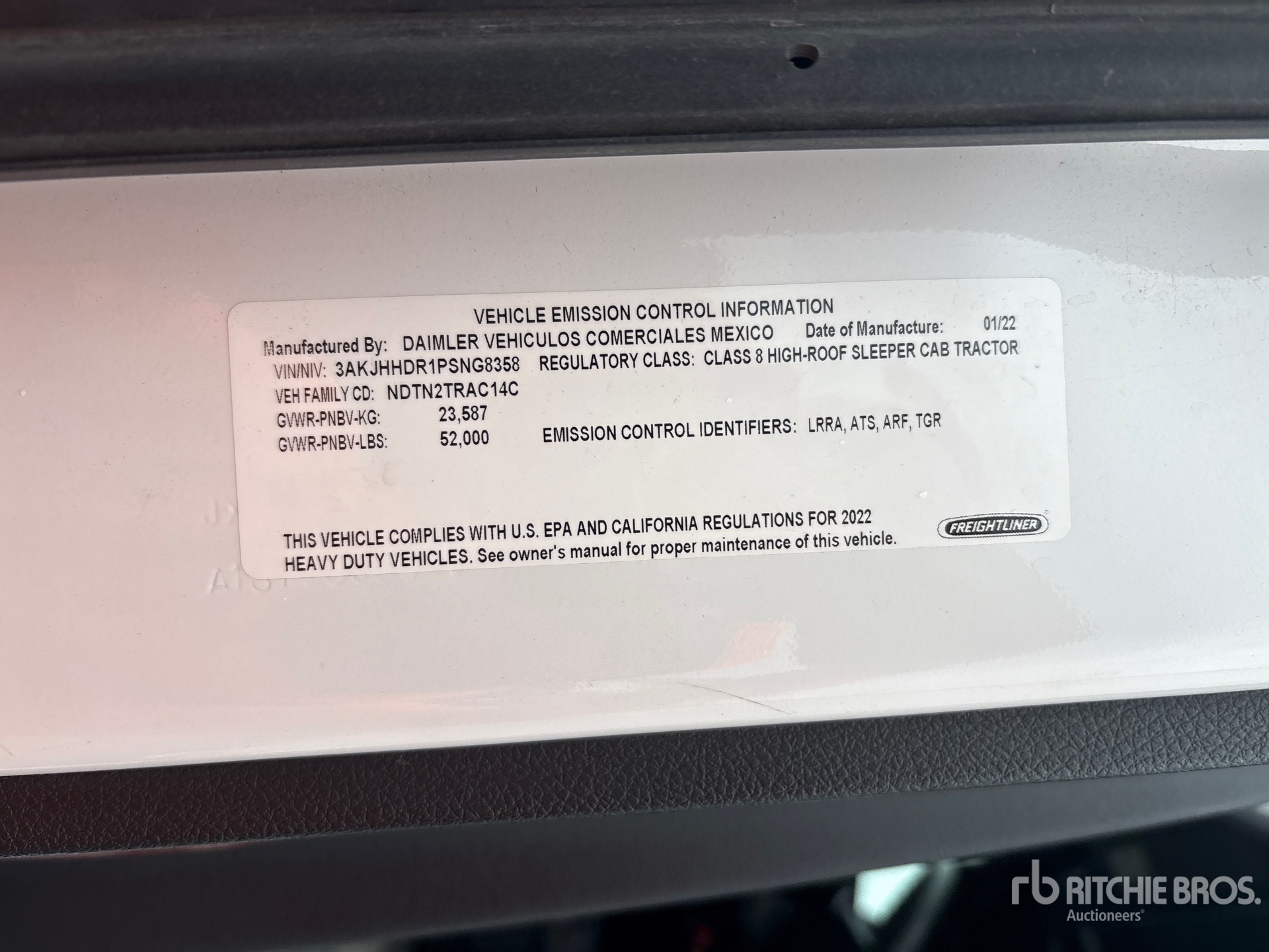 2023 Freightliner CASCADIA 126