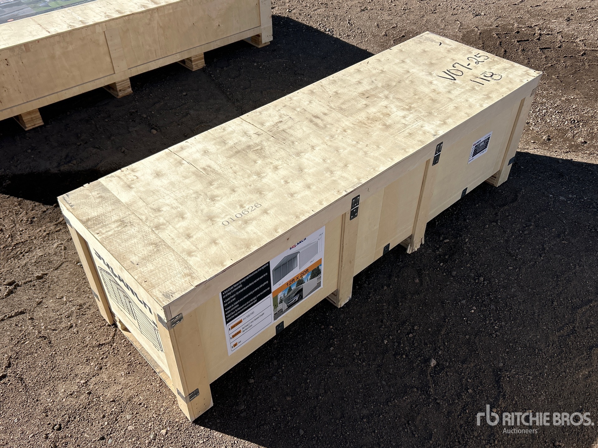 General Appearance with Picture, Right Front Corner