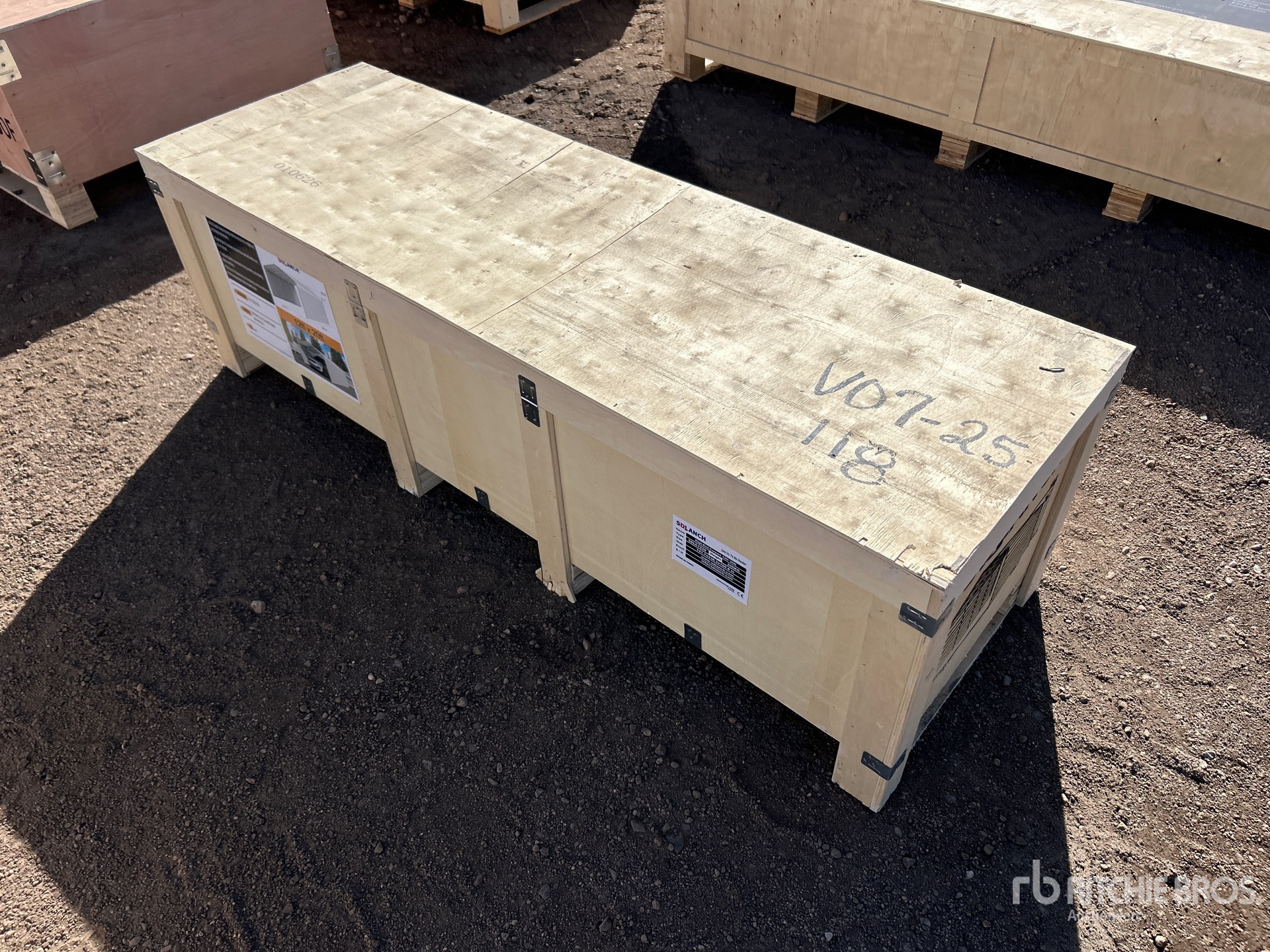 General Appearance with Picture, Left Front Corner