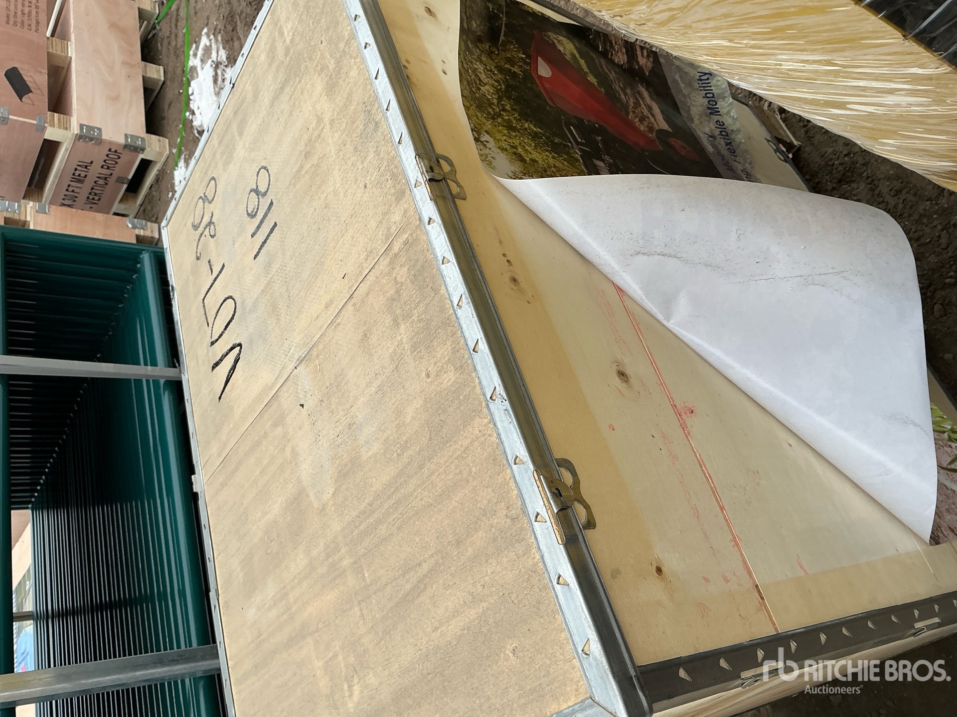 General Appearance with Featured Photo