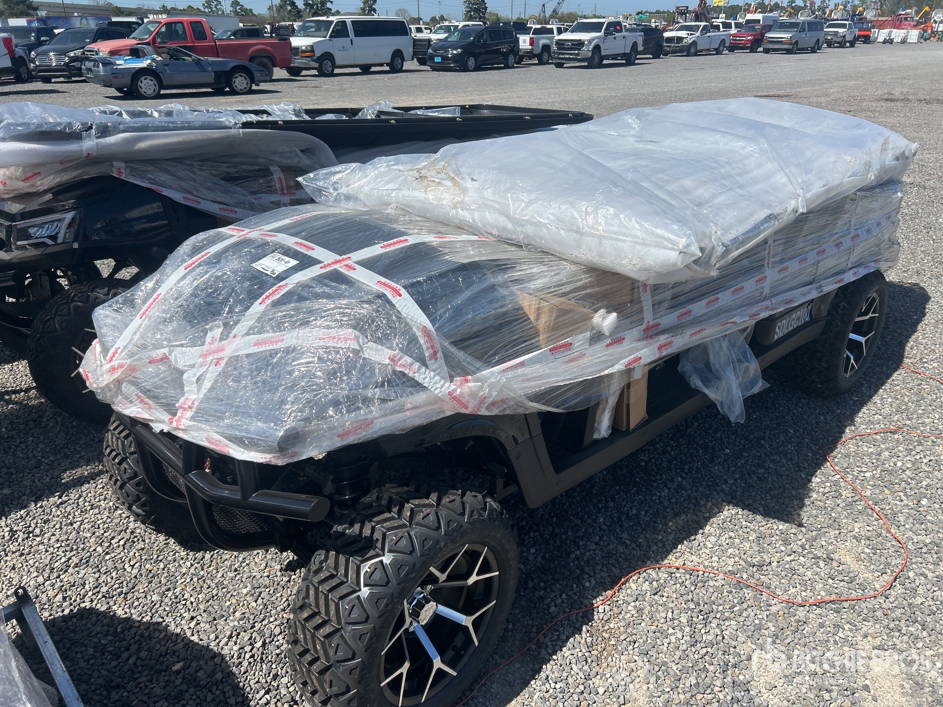 General Appearance with Picture, Left Front Corner