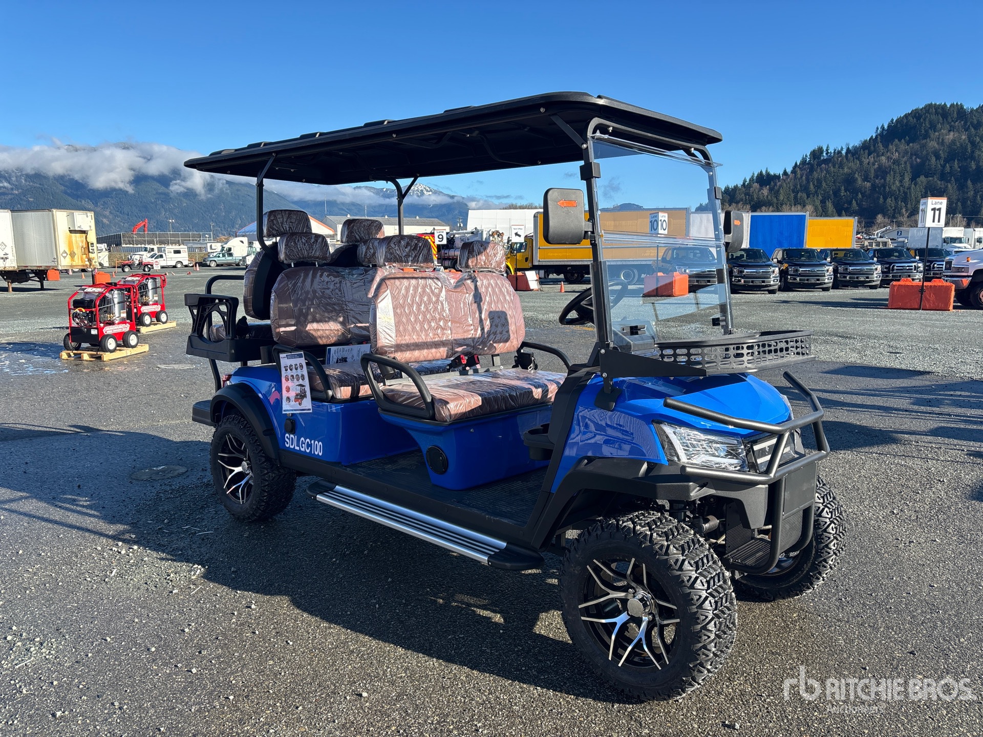 General Appearance with Picture, Right Front Corner