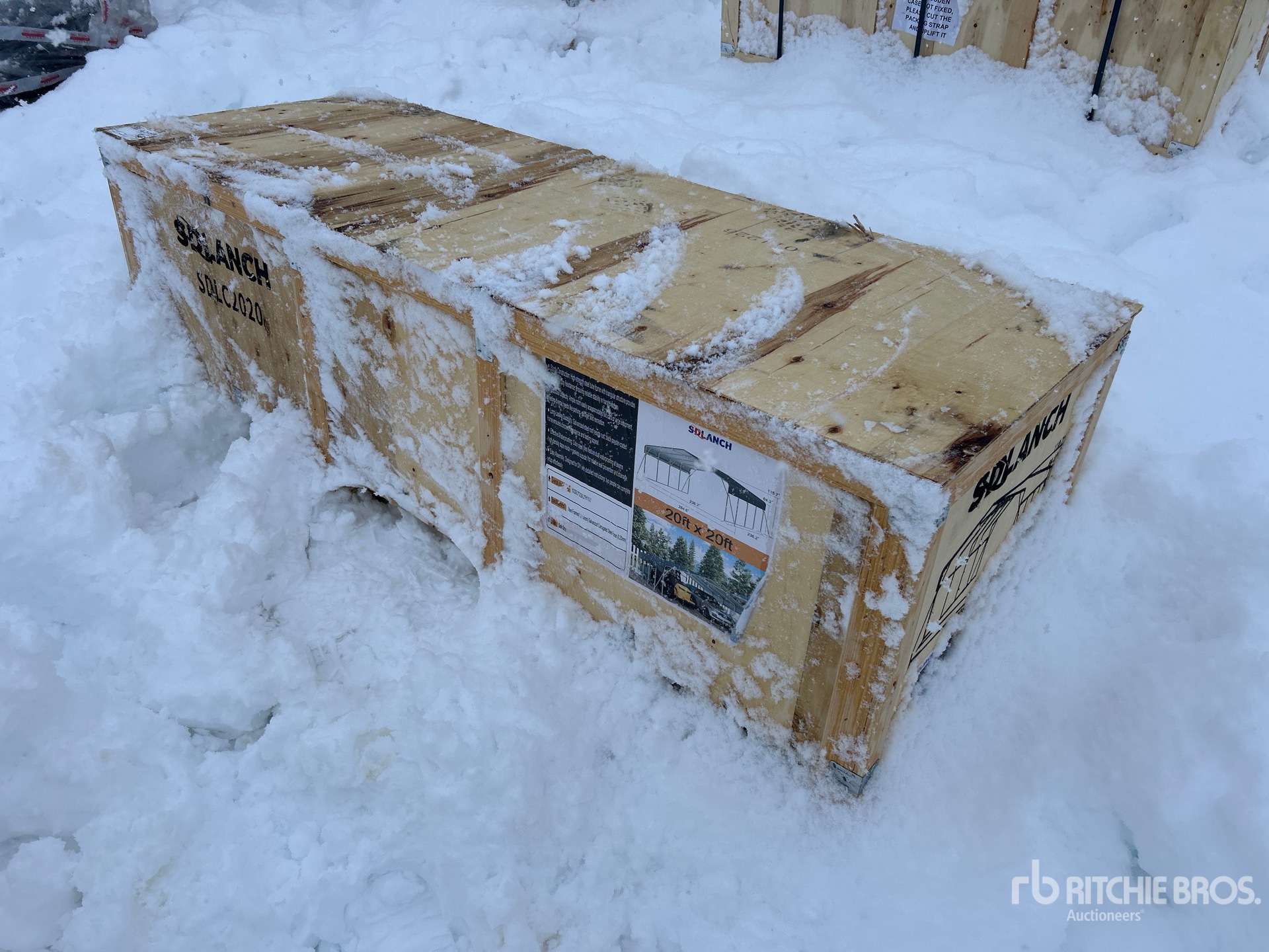 General Appearance with Picture, Left Rear Corner