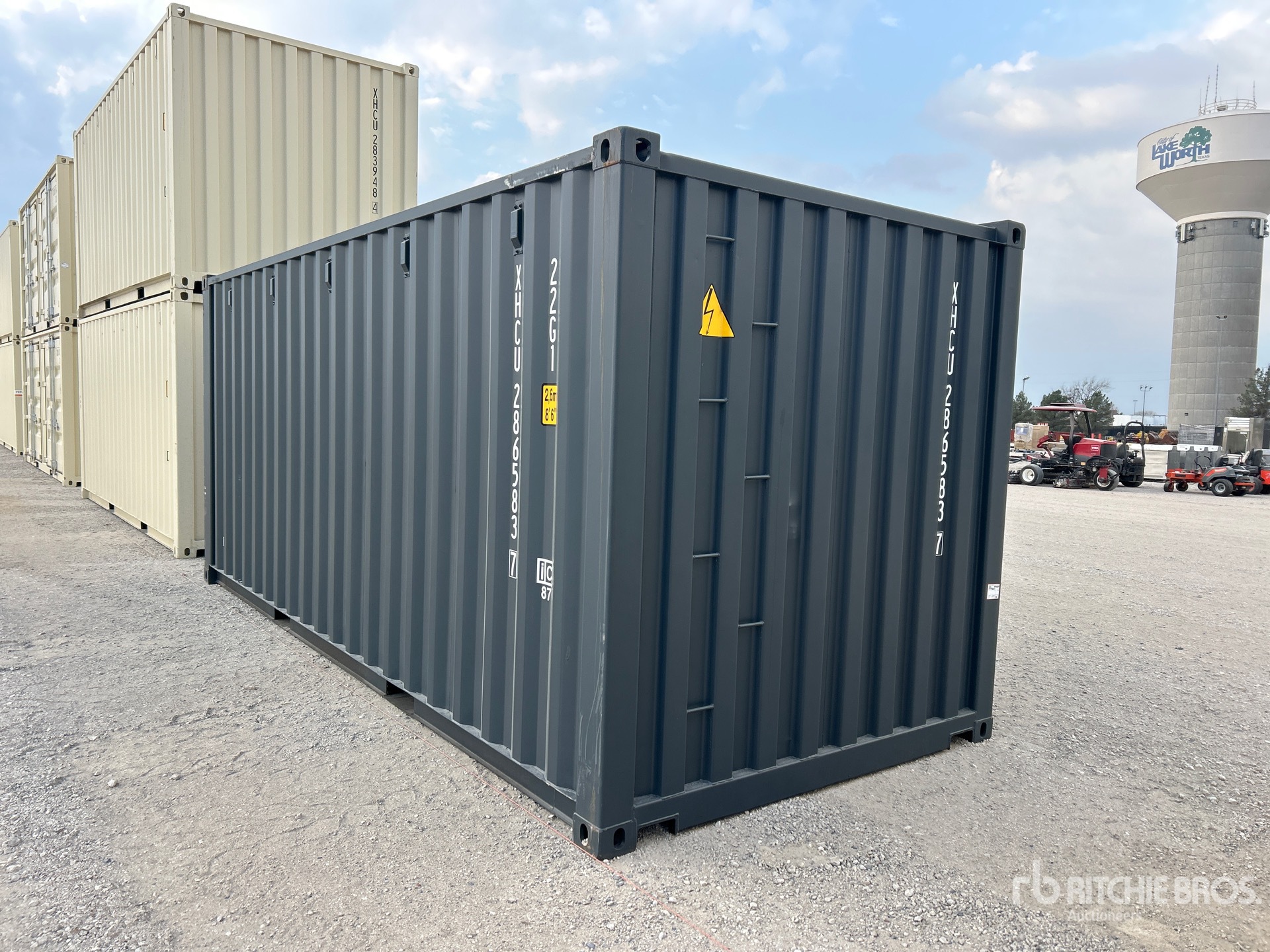 Aspect général with Image, coin avant droit