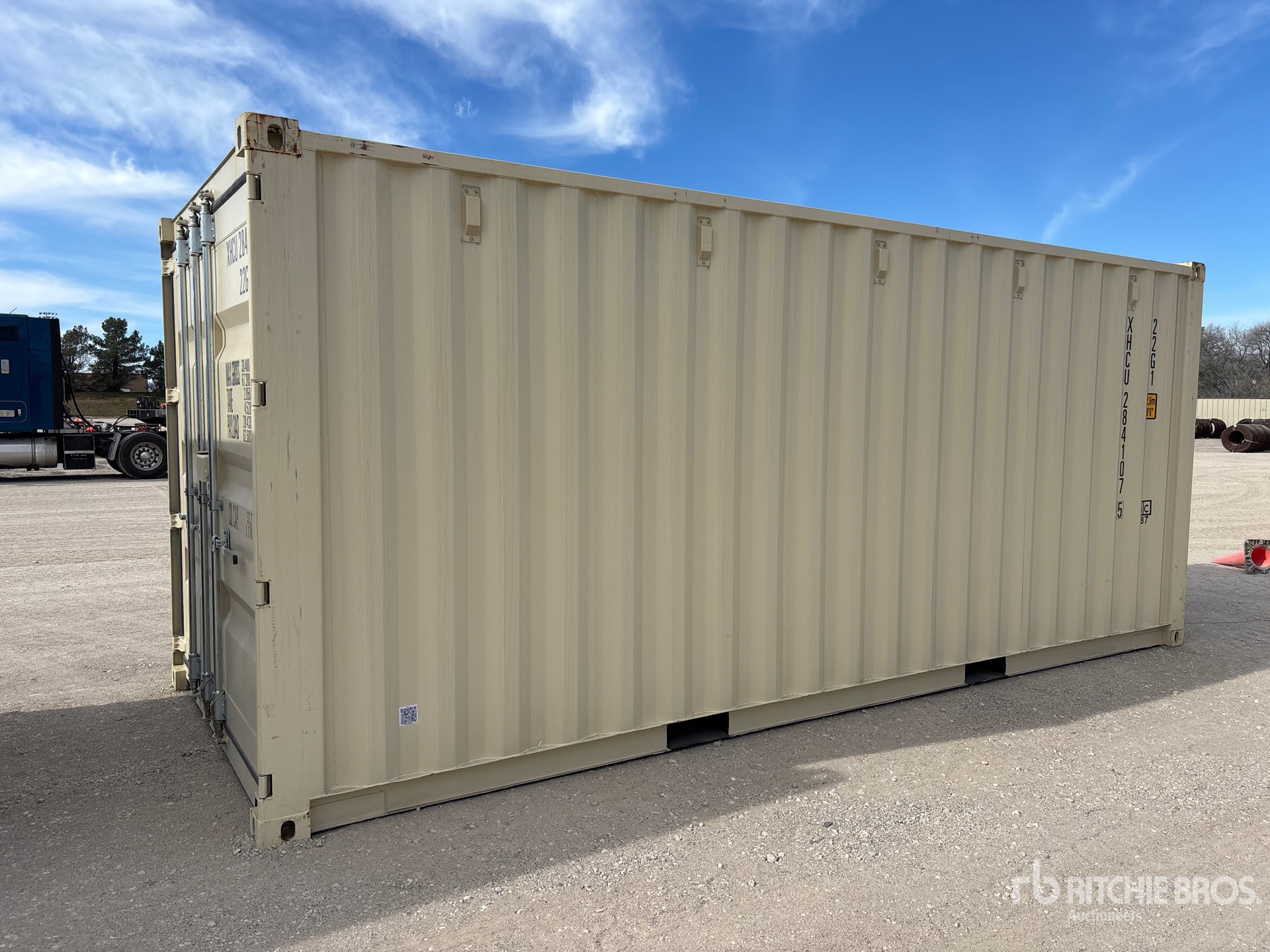 General Appearance with Picture, Left Front Corner