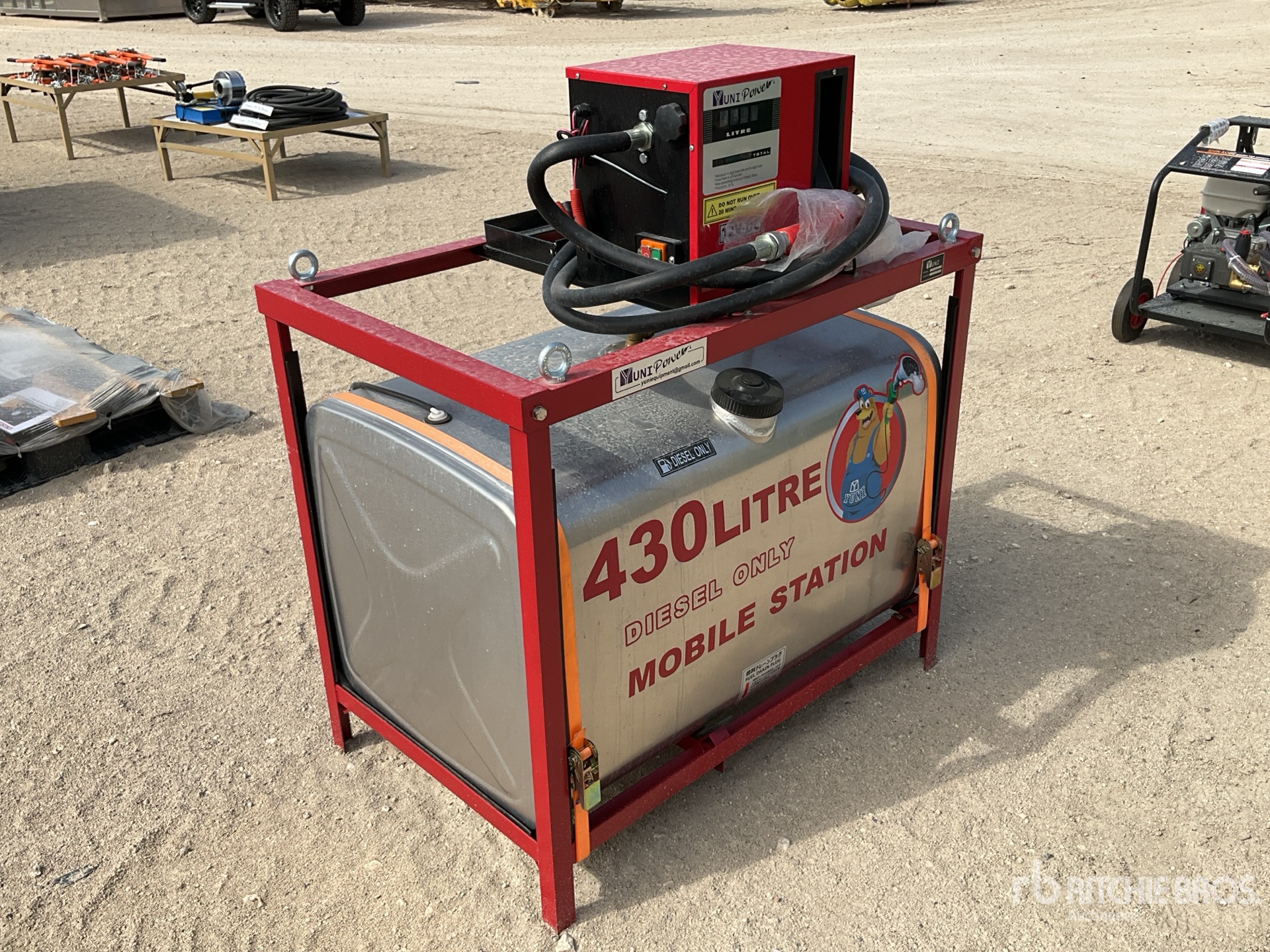 General Appearance with Picture, Right Front Corner